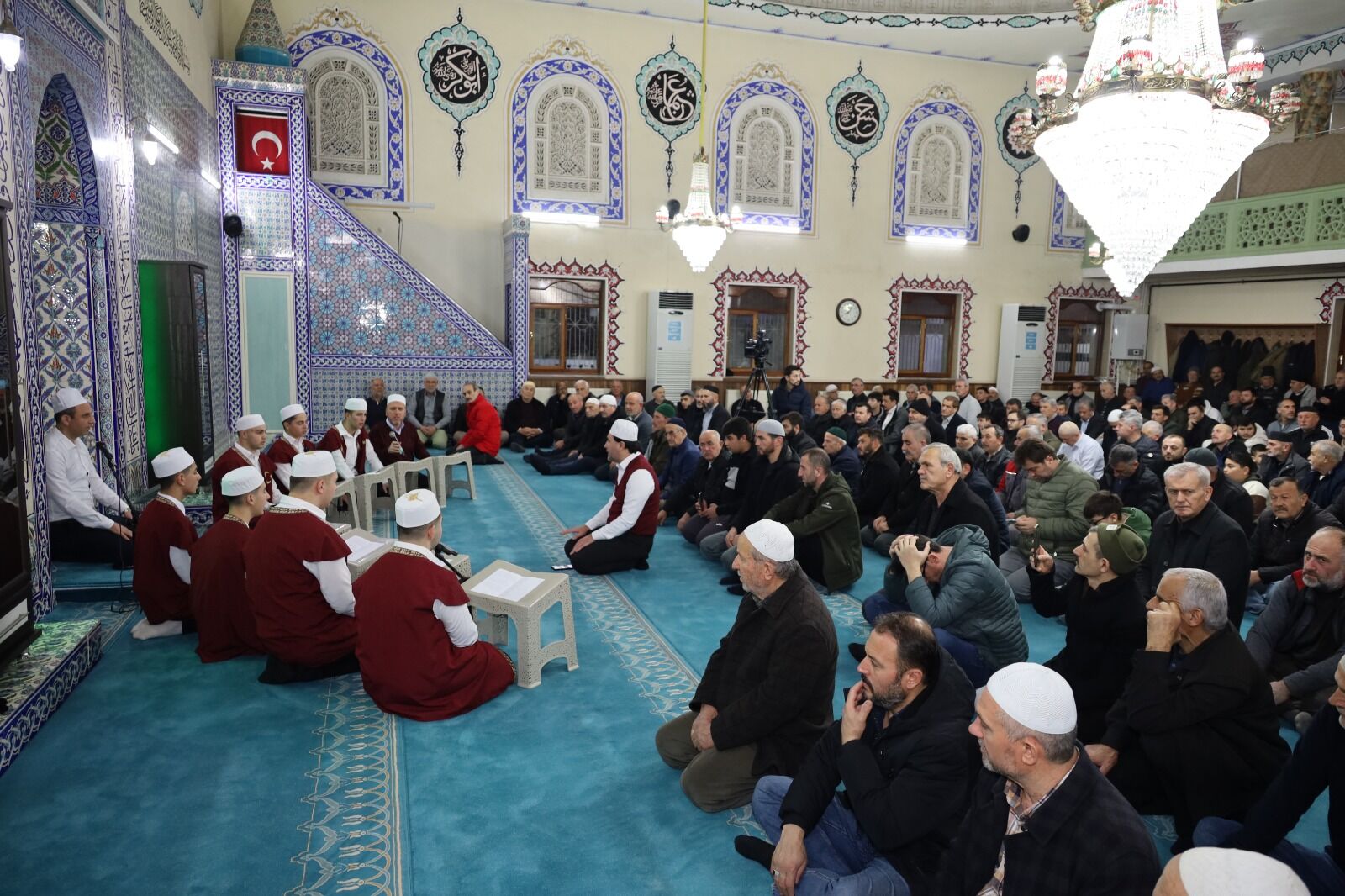 Bafra’da Kadir Gecesi’nde Semaya Dualar Yükseldi (8)