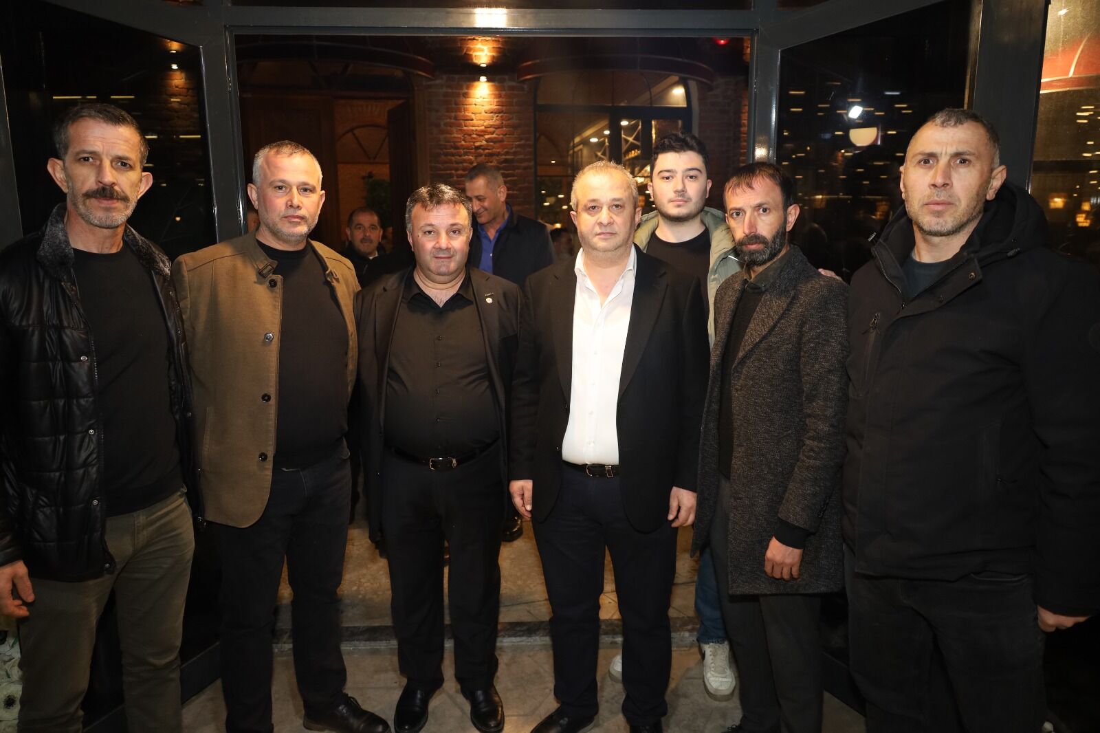 Bafra’da Yılmaz Zahirecilik Şirketler Grubu Soframız Bir, Gönüller Bir İftar Yemeği Düzenledi (31)