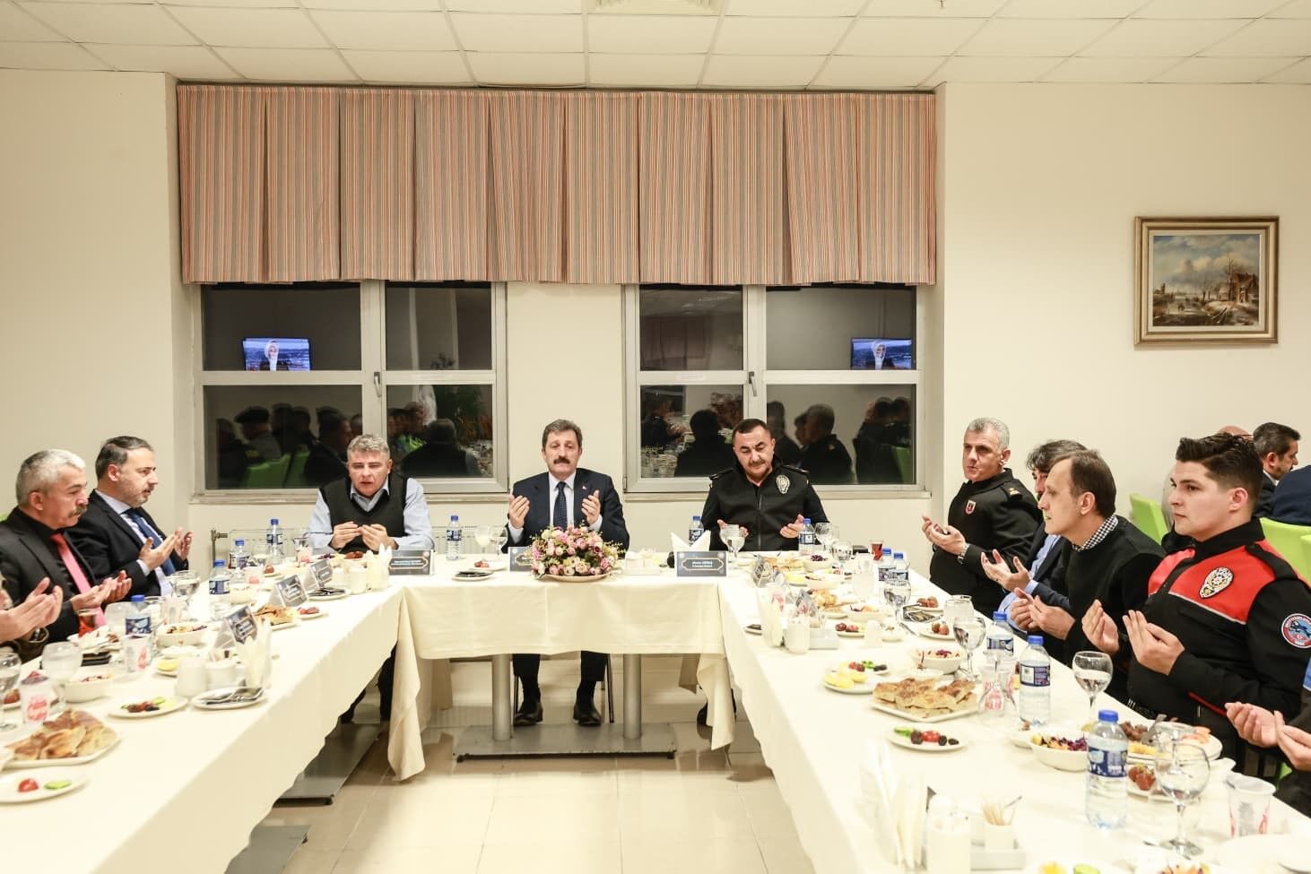 Emniyet Teşkilatı Iftarda Buluştu (1)
