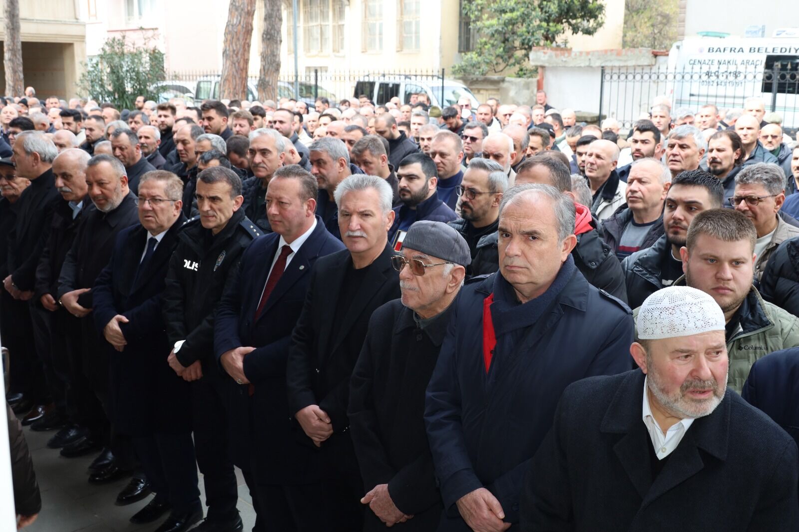 Hacı Dursun Hatun Bilgen Dualarla Son Yolculuğuna Uğurlandı (10)