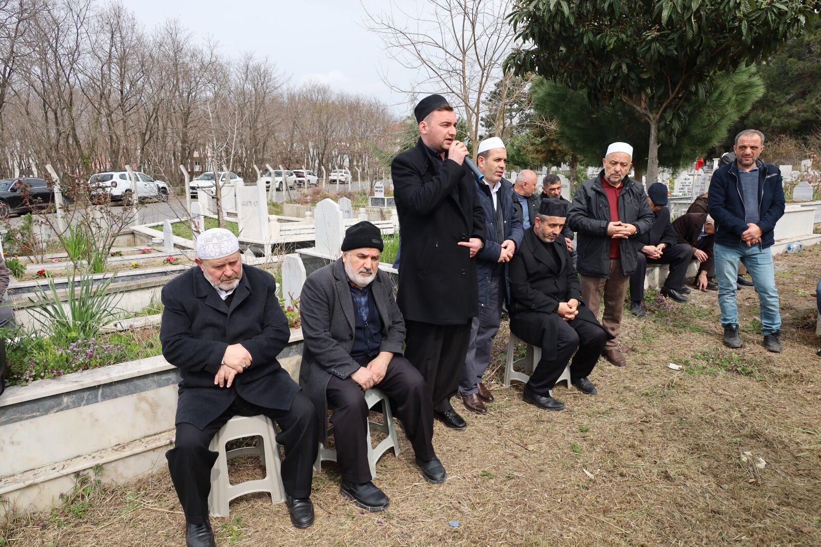 Hacı Dursun Hatun Bilgen Dualarla Son Yolculuğuna Uğurlandı (11)
