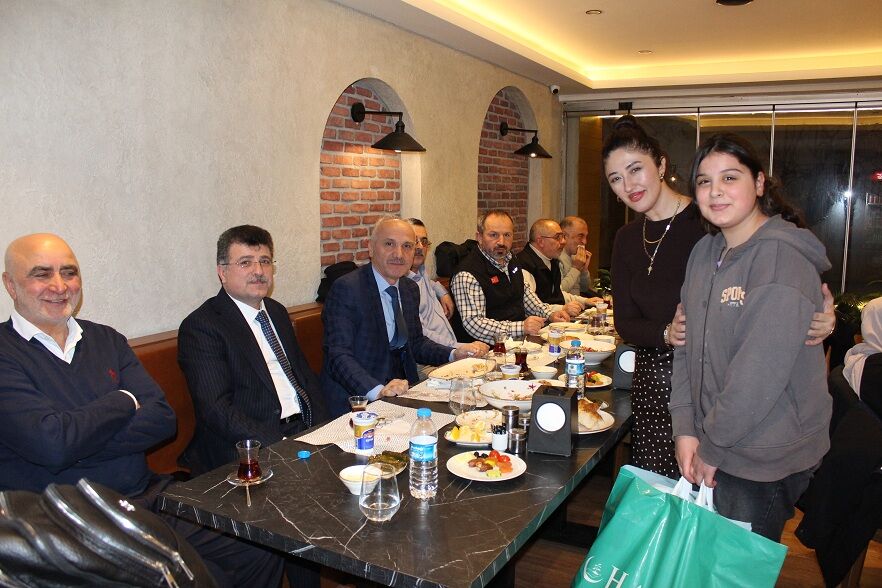 Hasene Derneği’nden Bafra’da 100 Çocuğa Bayram Sevinci (2)