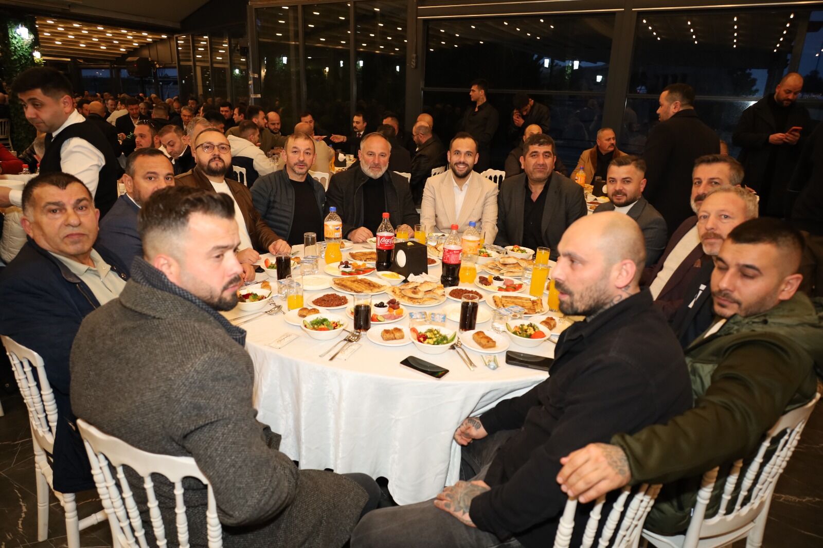 İş İnsanı Eyüp Atmaca’dan Geleneksel İftar Yemeği (11)