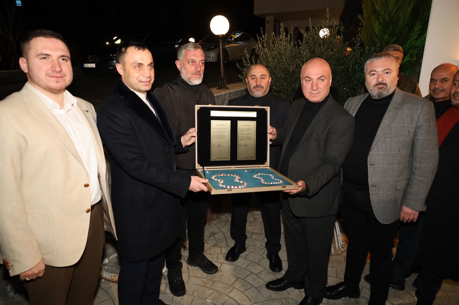 İş İnsanı Eyüp Atmaca’dan Geleneksel İftar Yemeği (14)