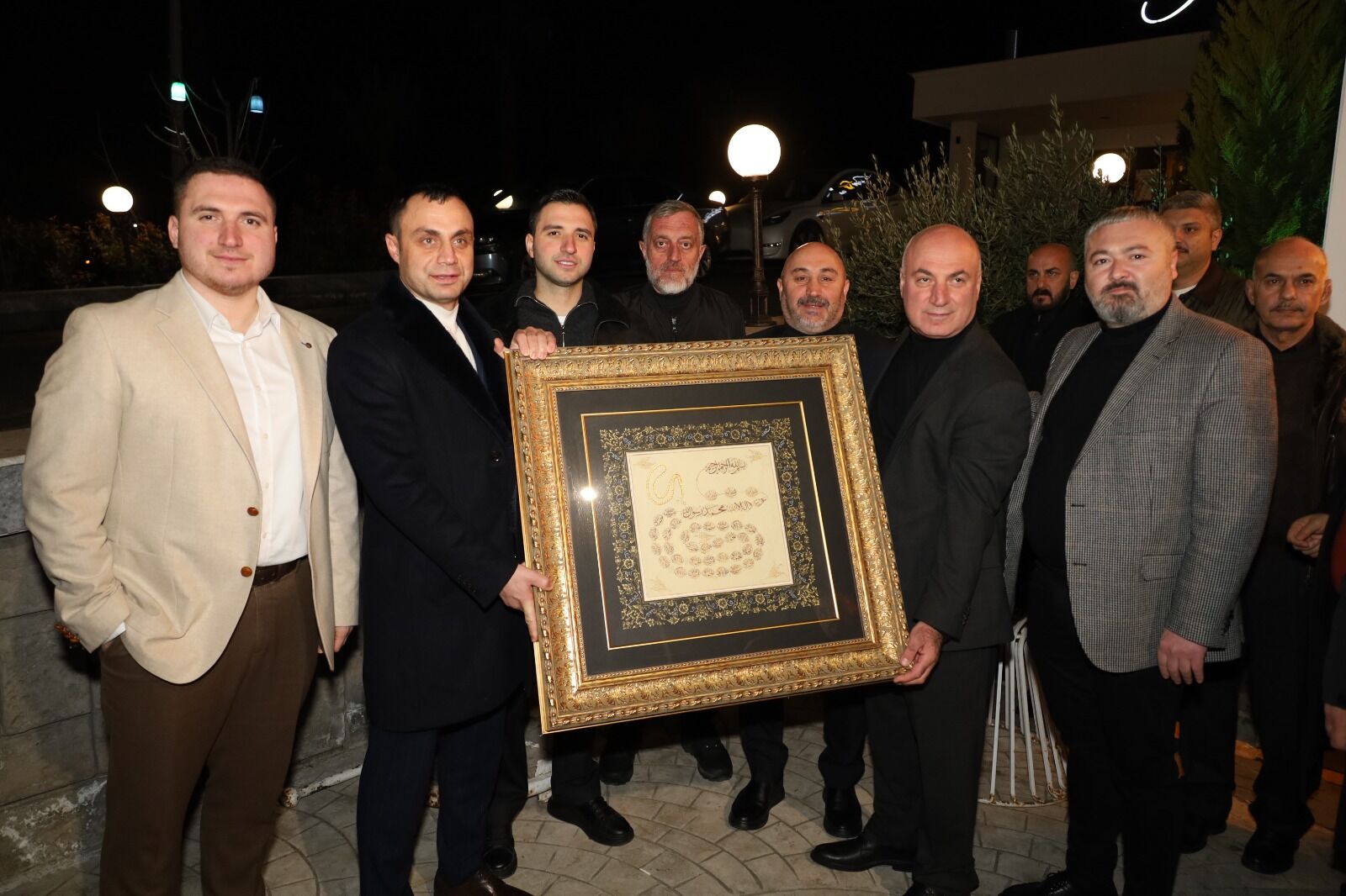 İş İnsanı Eyüp Atmaca’dan Geleneksel İftar Yemeği (18)