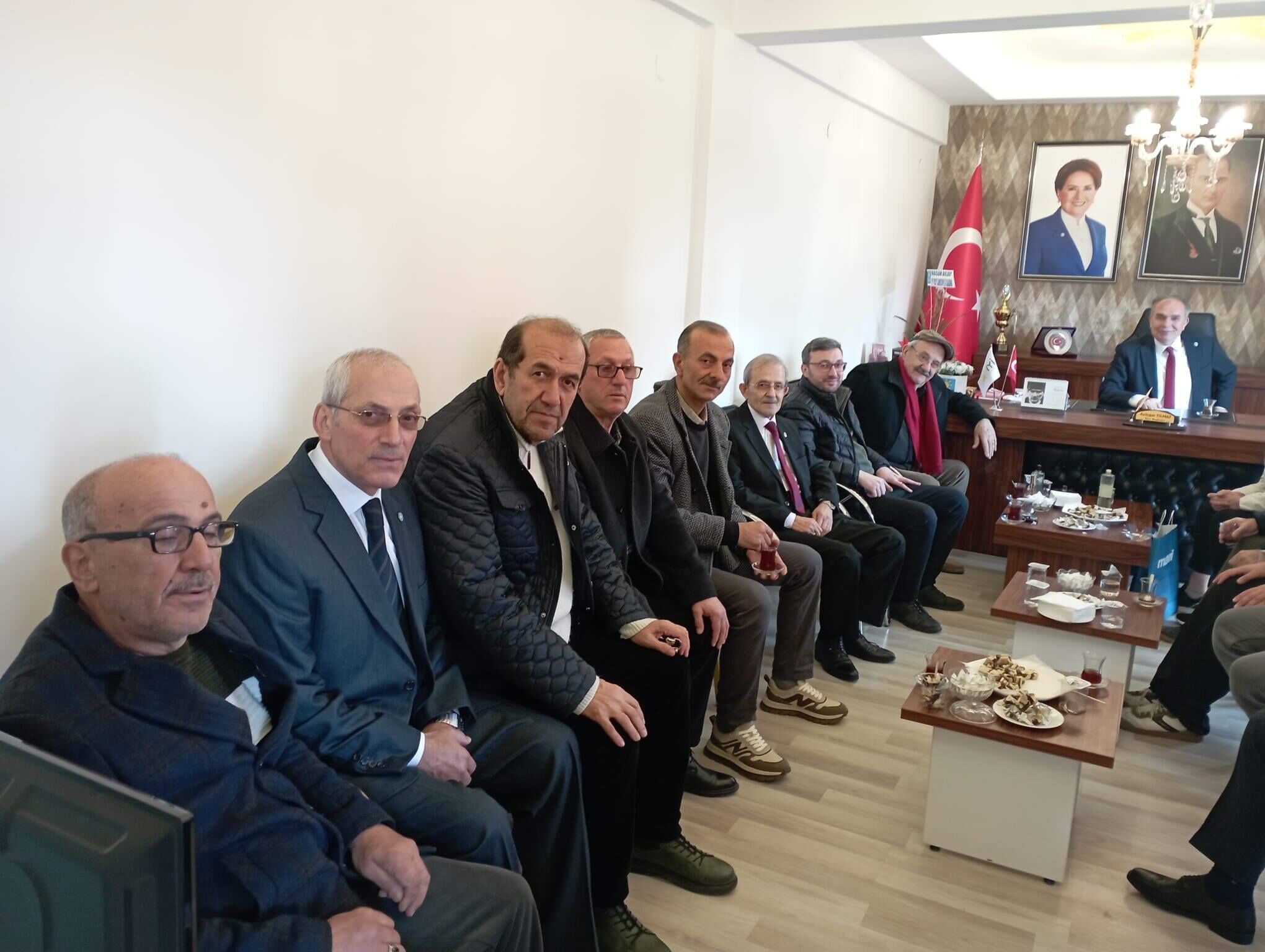 İyi̇ Parti Bafra İlçe Teşkilatında Bayramlaşma Programı (7)