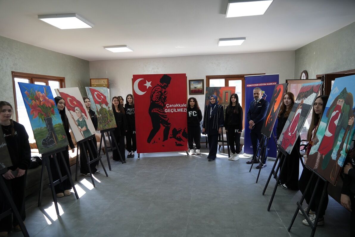 Lise Öğrencilerinden Şehitler Günü'ne Özel Resim Sergisi (6)