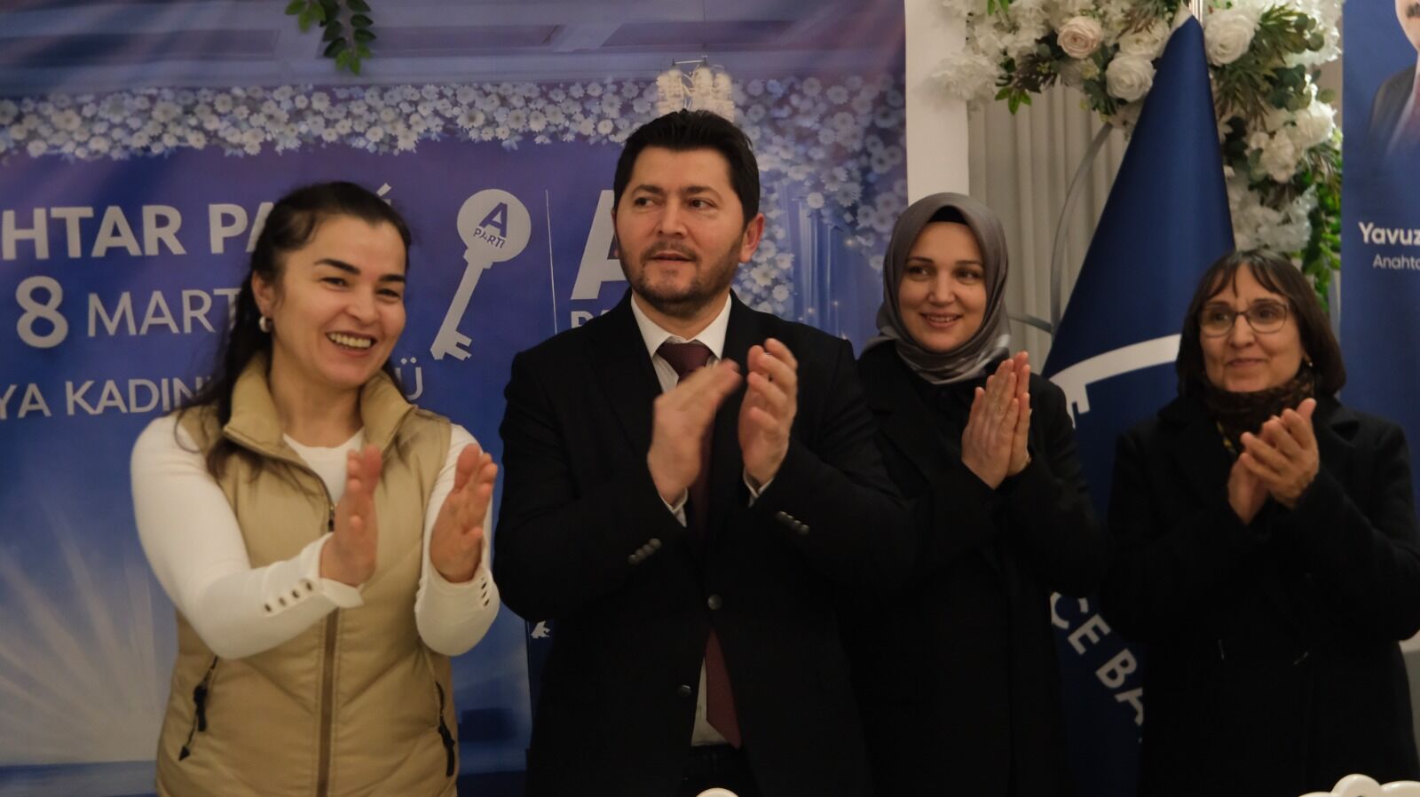 Memleketin İki Yakasını Birleştirmeye Talibiz (2)