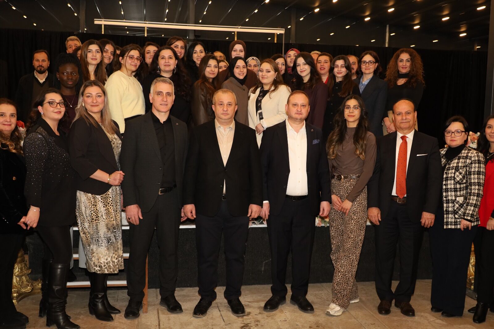 Özel Bafra Çözüm Koleji & Özel Bafra Anadolu Kültür Koleji'den Maneviyat Dolu İftar Yemeği (39)