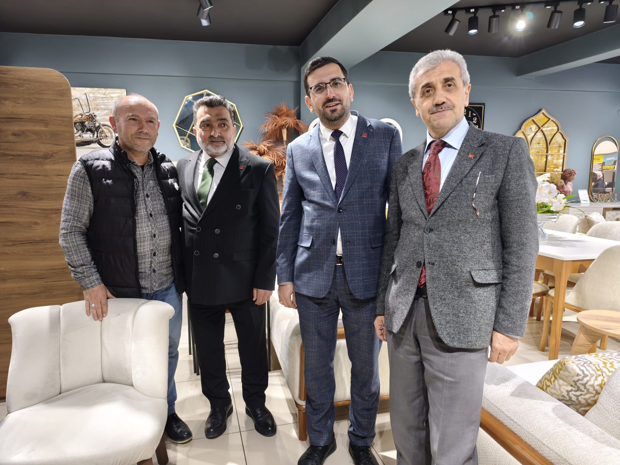 Saadet Parti̇si̇’nden Esnaf Zi̇yareti̇ (2)