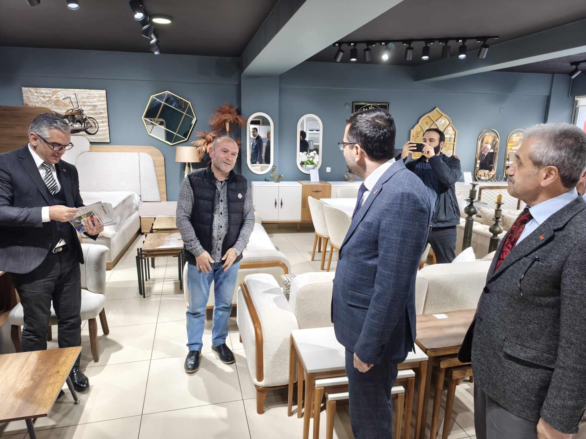 Saadet Parti̇si̇’nden Esnaf Zi̇yareti̇ (3)