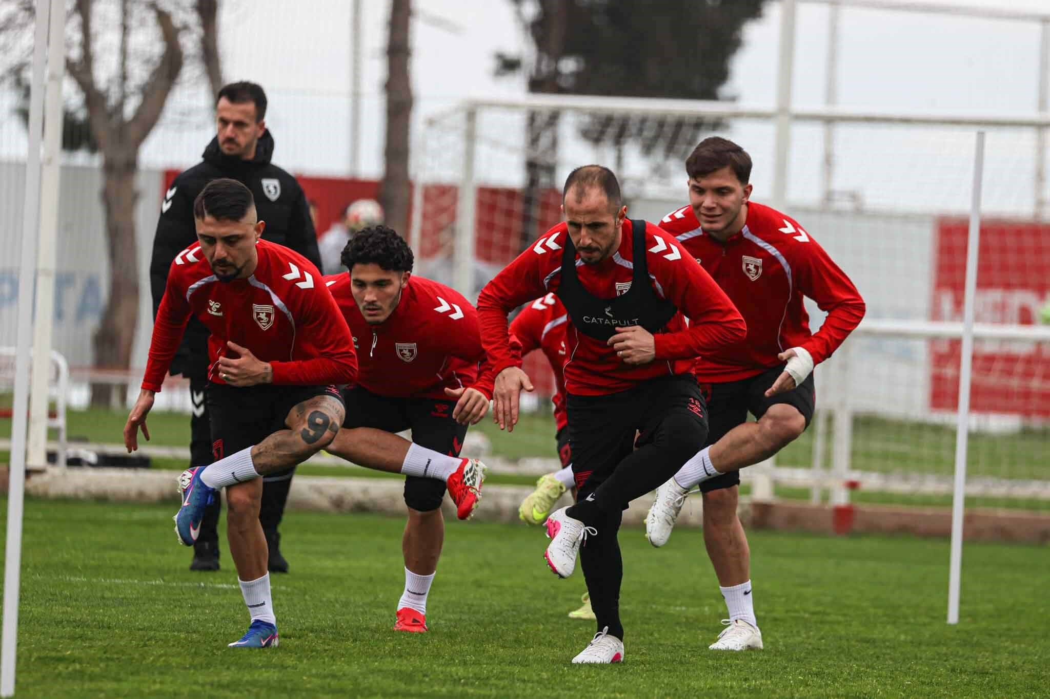 Samsunspor, Konyaspor Maçı Hazırlıklarına Başladı