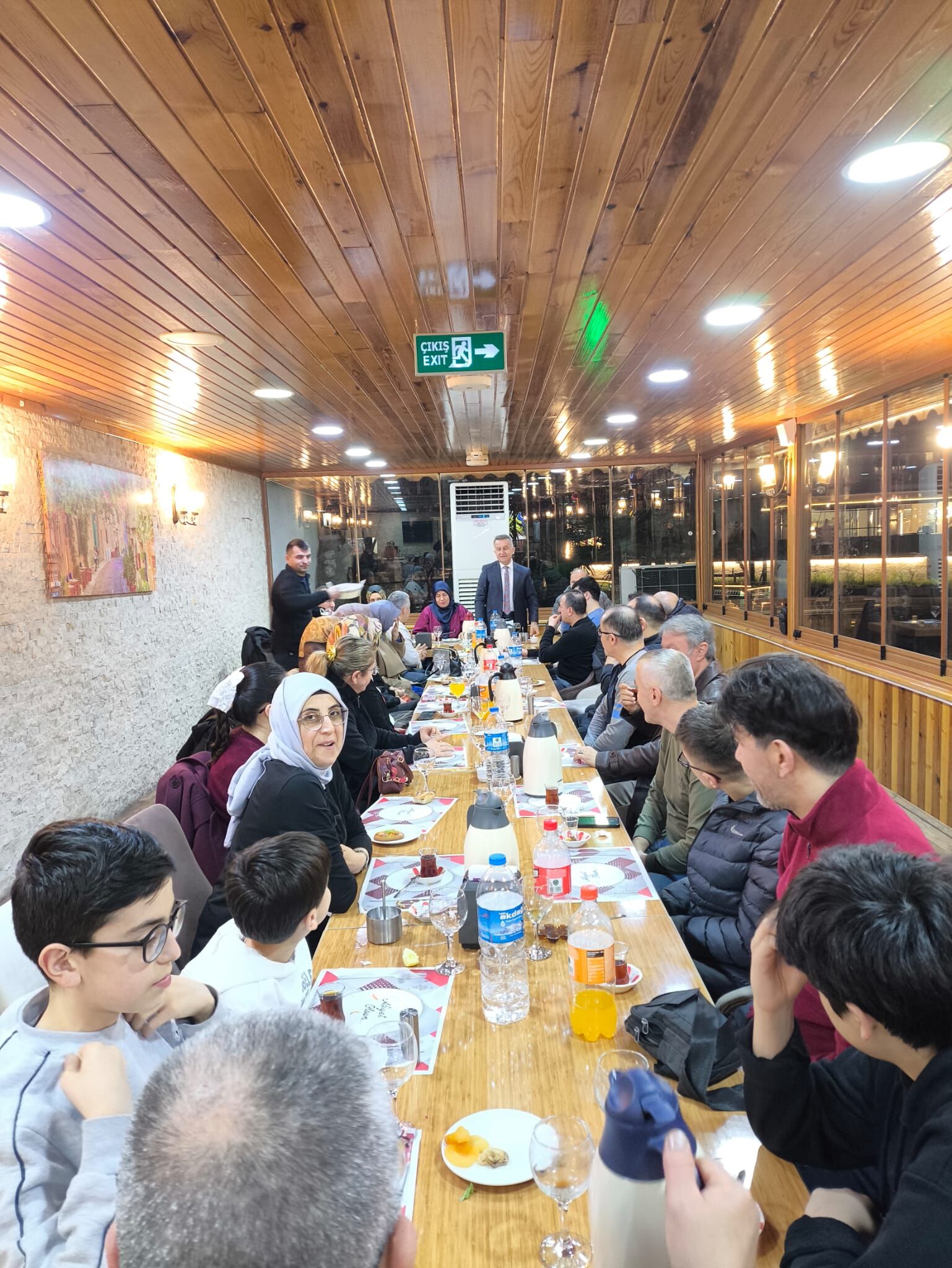 Şehit Burak Perçin İlkokulu Ailesi İftarda Buluştu, Miniklerden Büyük Dayanışma (1)