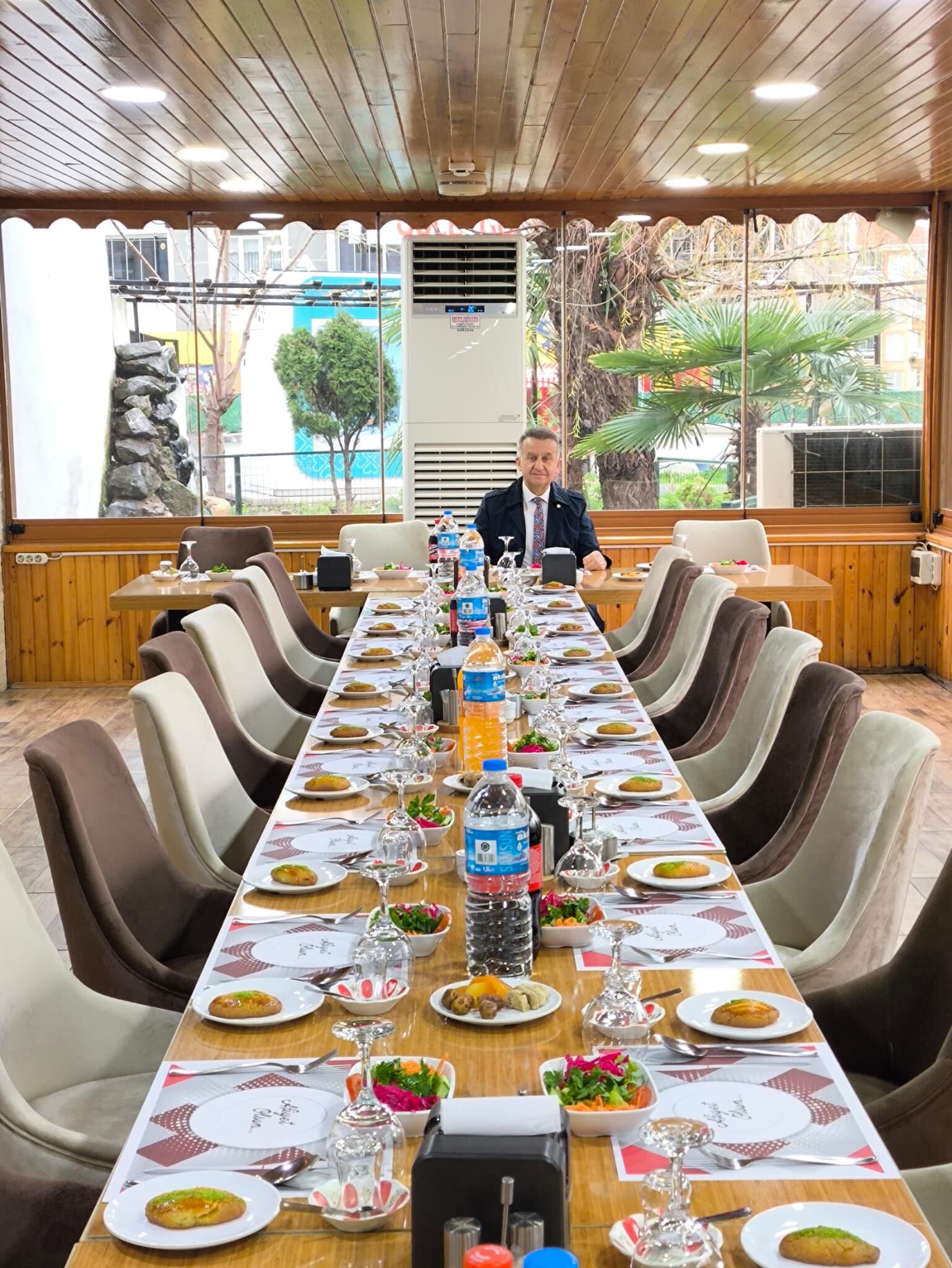 Şehit Burak Perçin İlkokulu Ailesi İftarda Buluştu, Miniklerden Büyük Dayanışma (8)