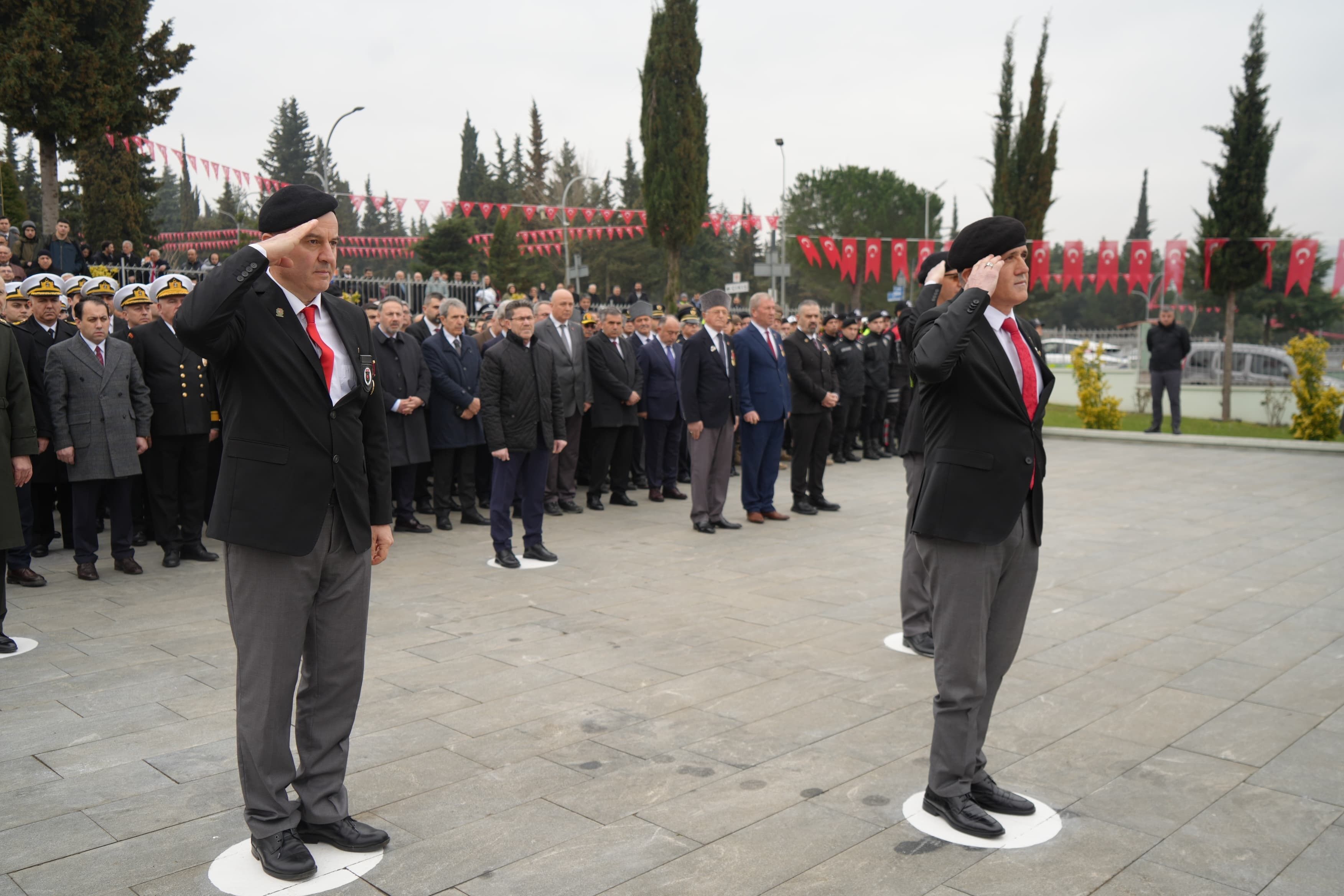 Şehitleri Anma Günü'nde Anlamlı Öpücük (8)