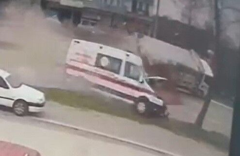 Vakaya Giden Ambulansın Kaza Anı Kamerada 1 Ölü, 3 Yaralı (5)