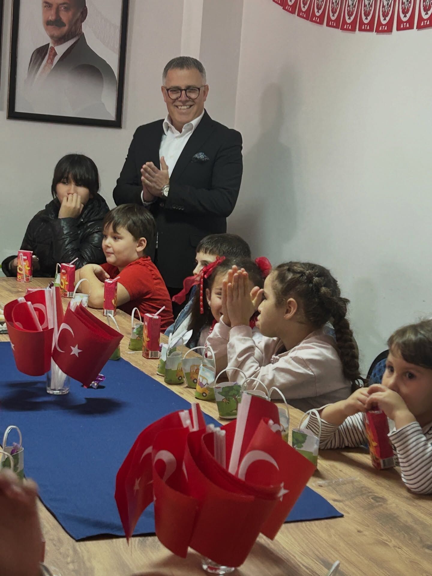Bafra Anahtar Parti'de 23 Nisan Coşkusu Çocuklarla Yaşandı (3)