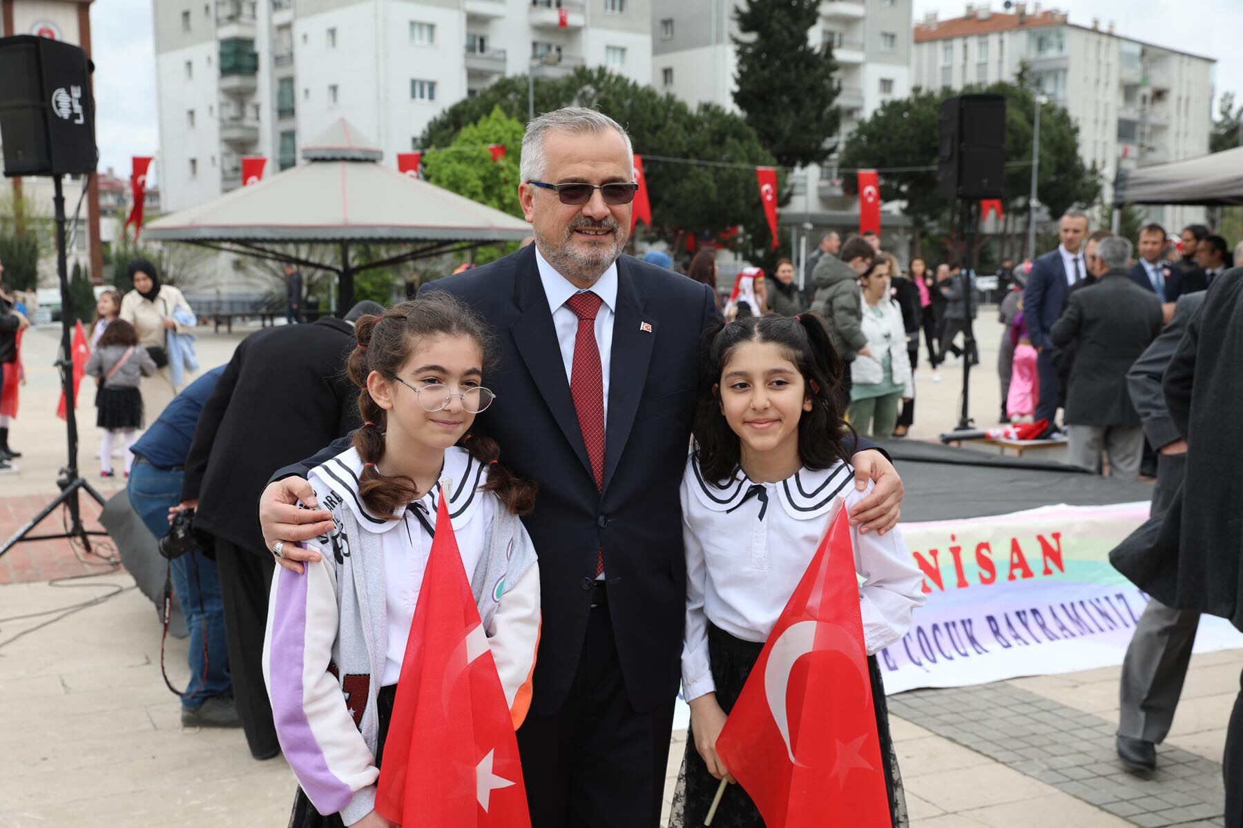 Bafra Beledi̇yesi̇’nden Çocuk Merkezli̇ Yatirimlar (2)