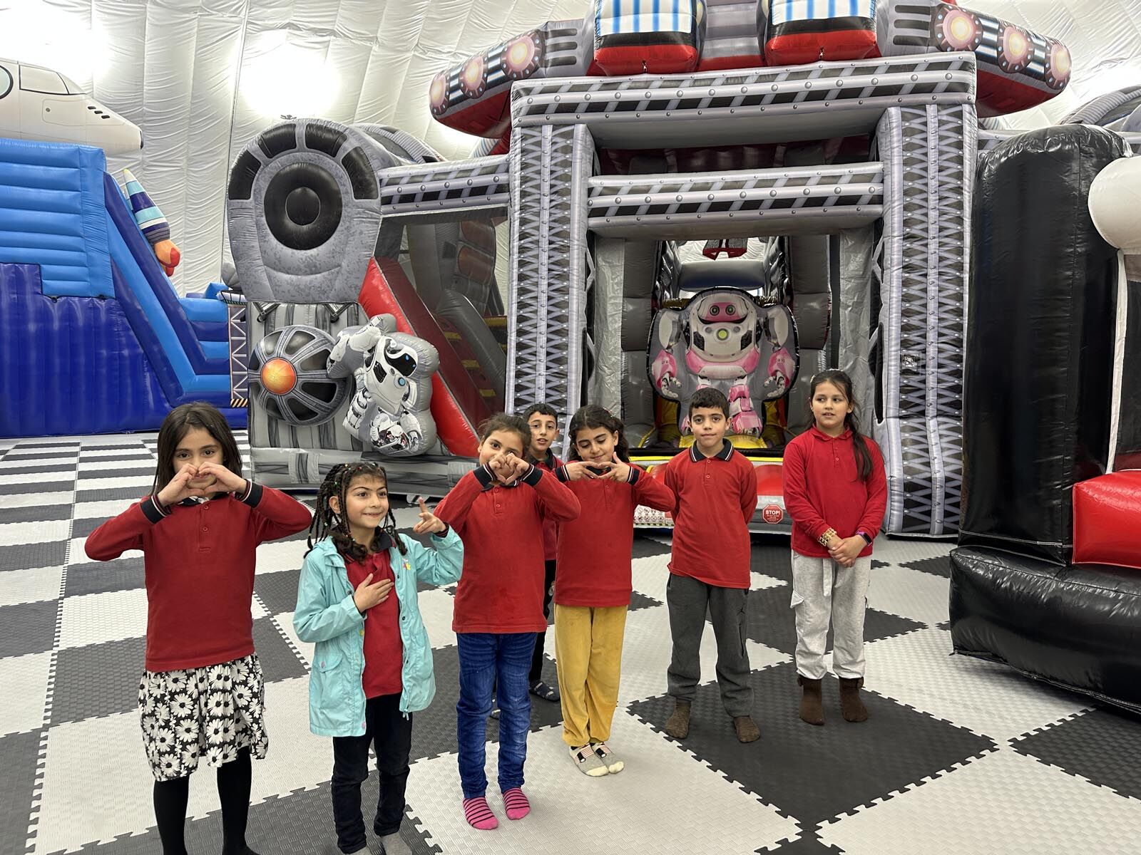 Bafra Beledi̇yesi̇’nden Çocuk Merkezli̇ Yatirimlar (4)
