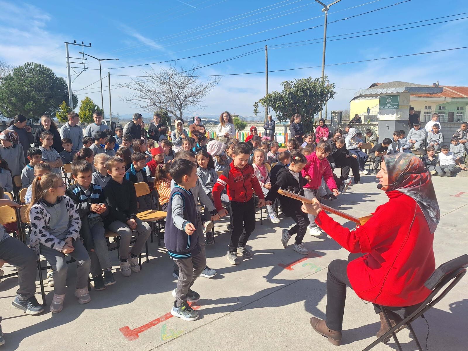 Bafra Beledi̇yesi̇’nden Çocuk Merkezli̇ Yatirimlar (8)