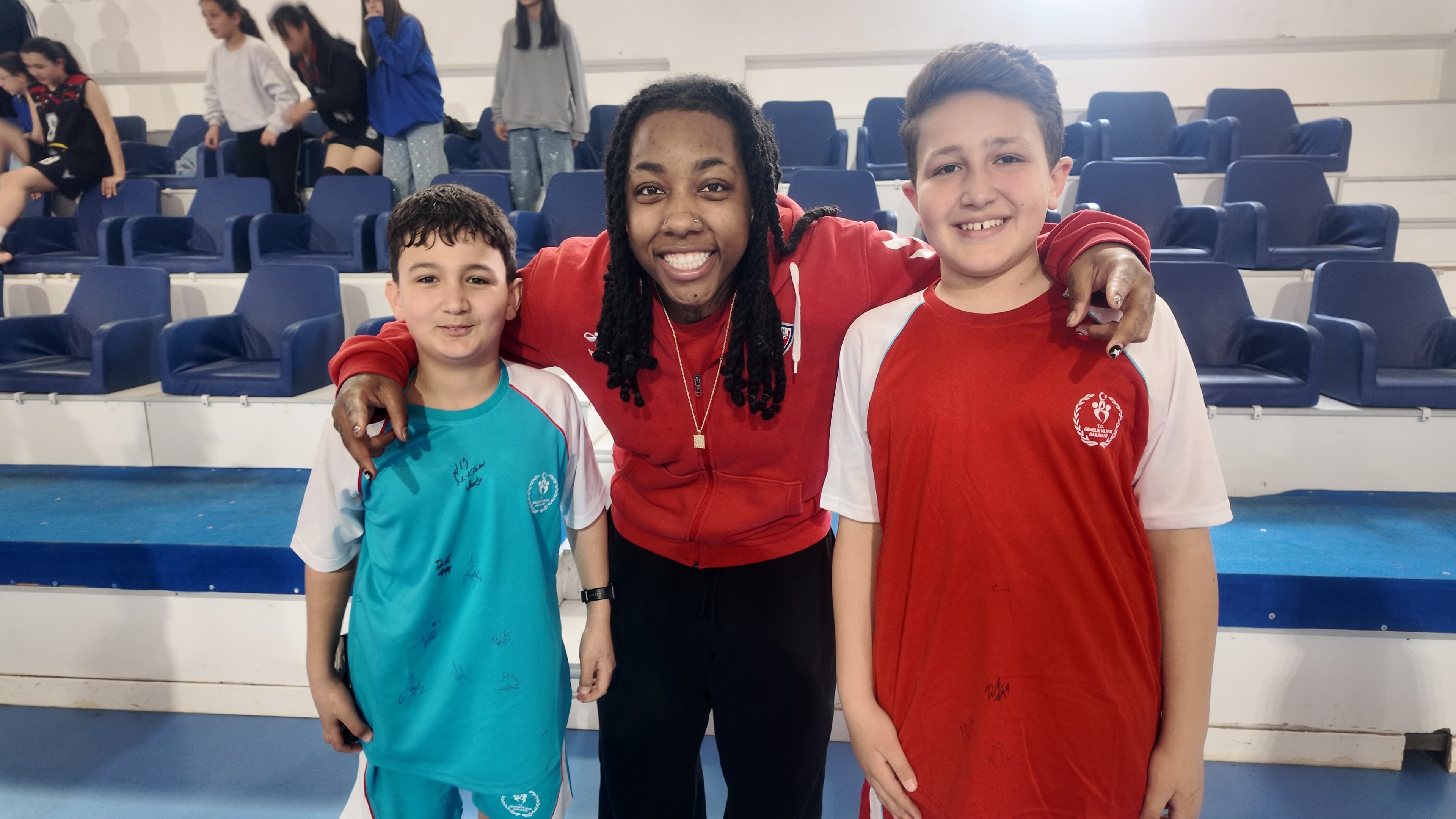 Kuzeyin Perileri’nden Genç Sporculara Anlamlı Ziyaret (3)