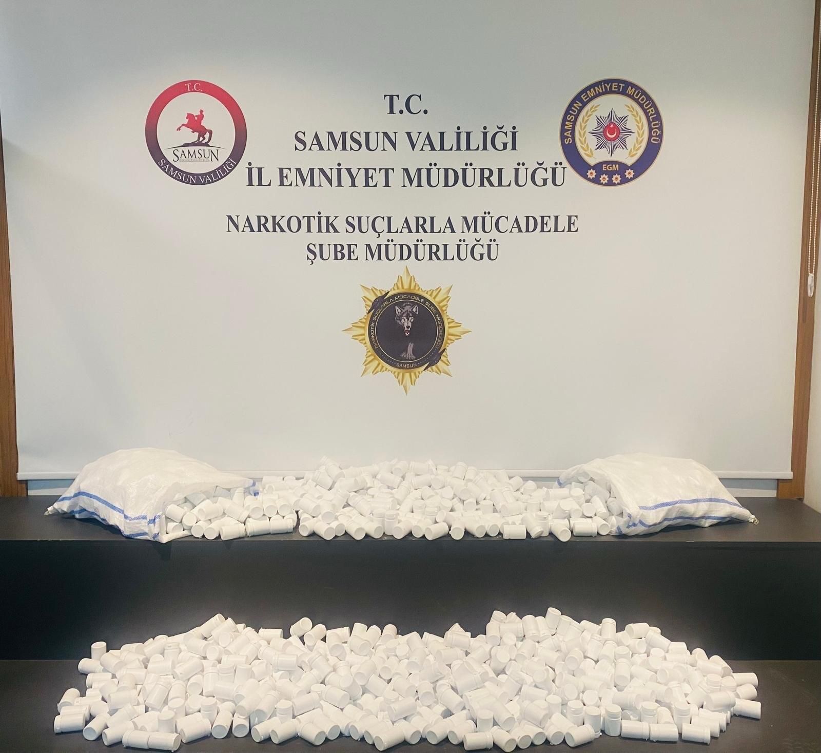 Samsun'da 3 Ayrı Narkotik Operasyonunda 5 Şüpheli Yakalandı1