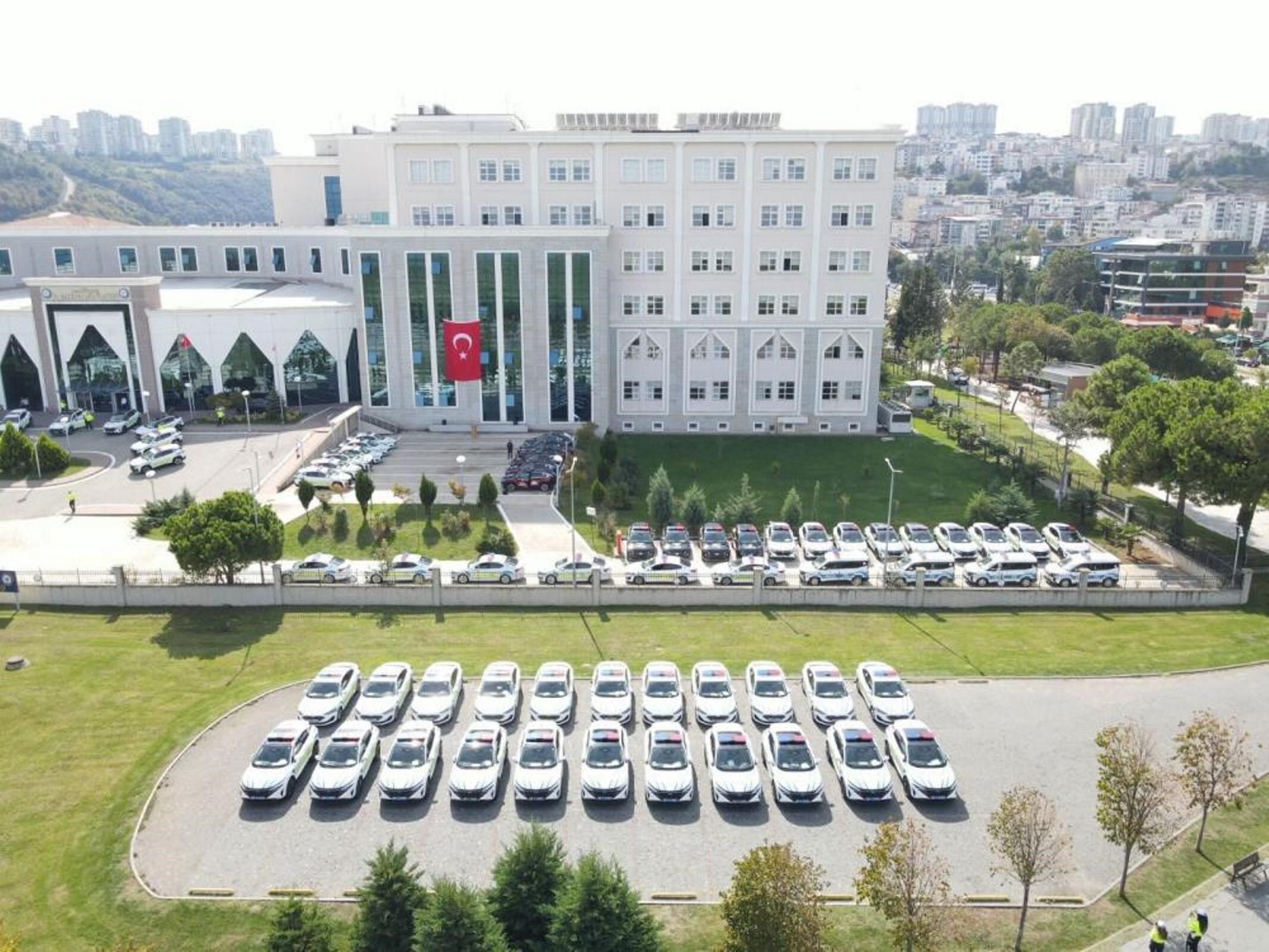 Samsun'da Emniyete Araç Takviyesi Meyvesini Verdi (2)