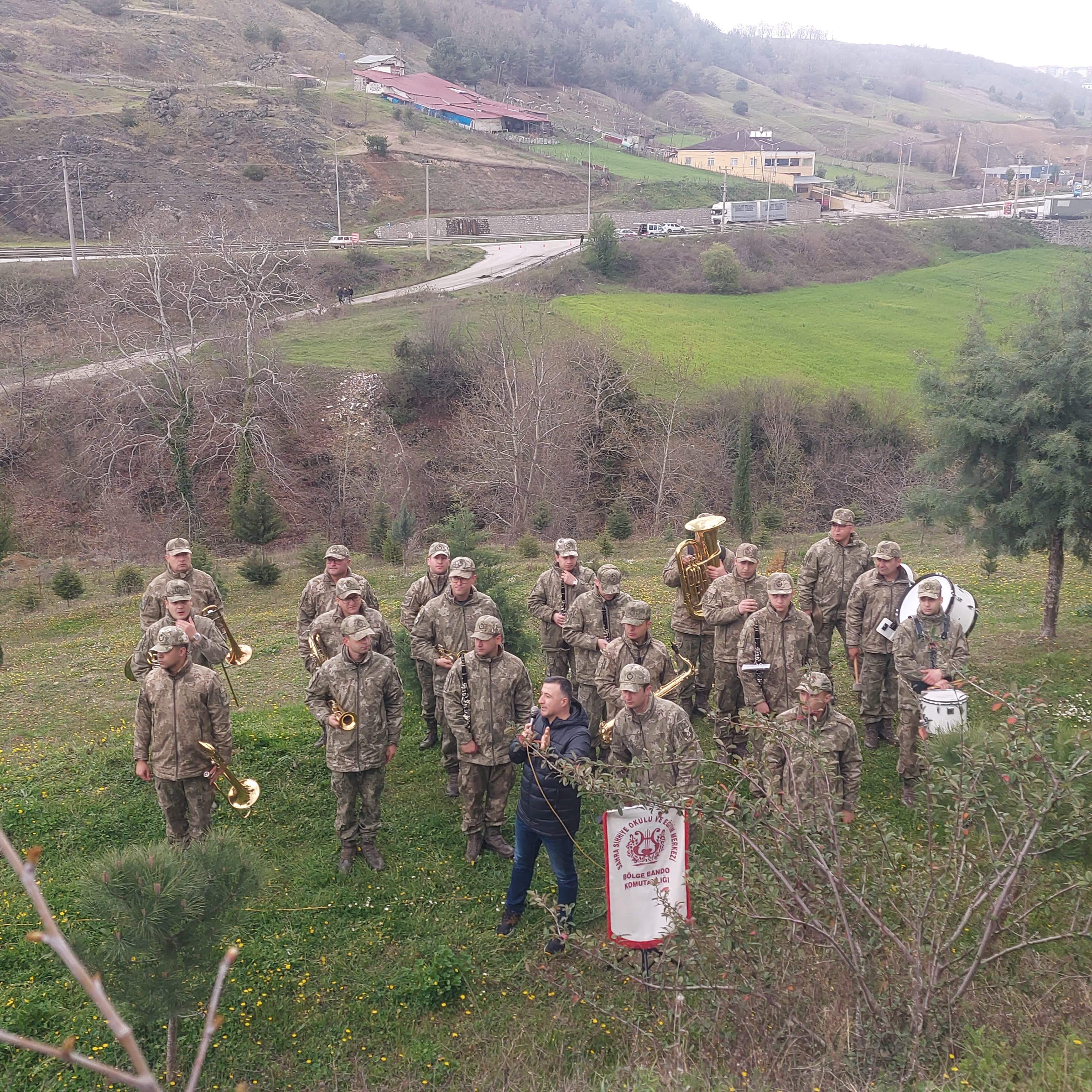 Samsun'da Mehmetçik Hatıra Ormanı'na Fidan Dikildi
