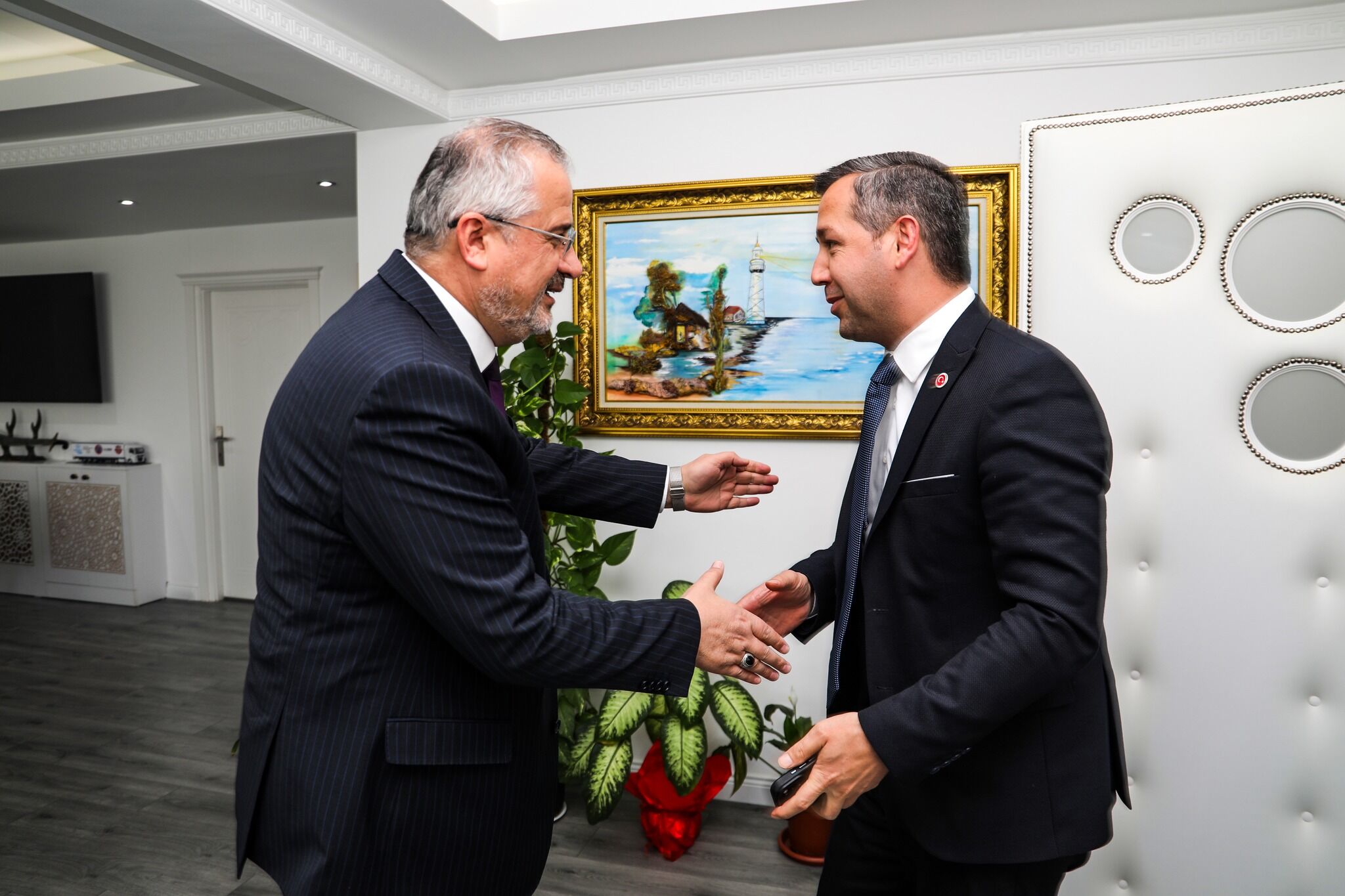Sokak Hayvanlari İçi̇n Beledi̇yeler Arasi İş Bi̇rli̇ği̇ Protokolü İmzalandi (2)