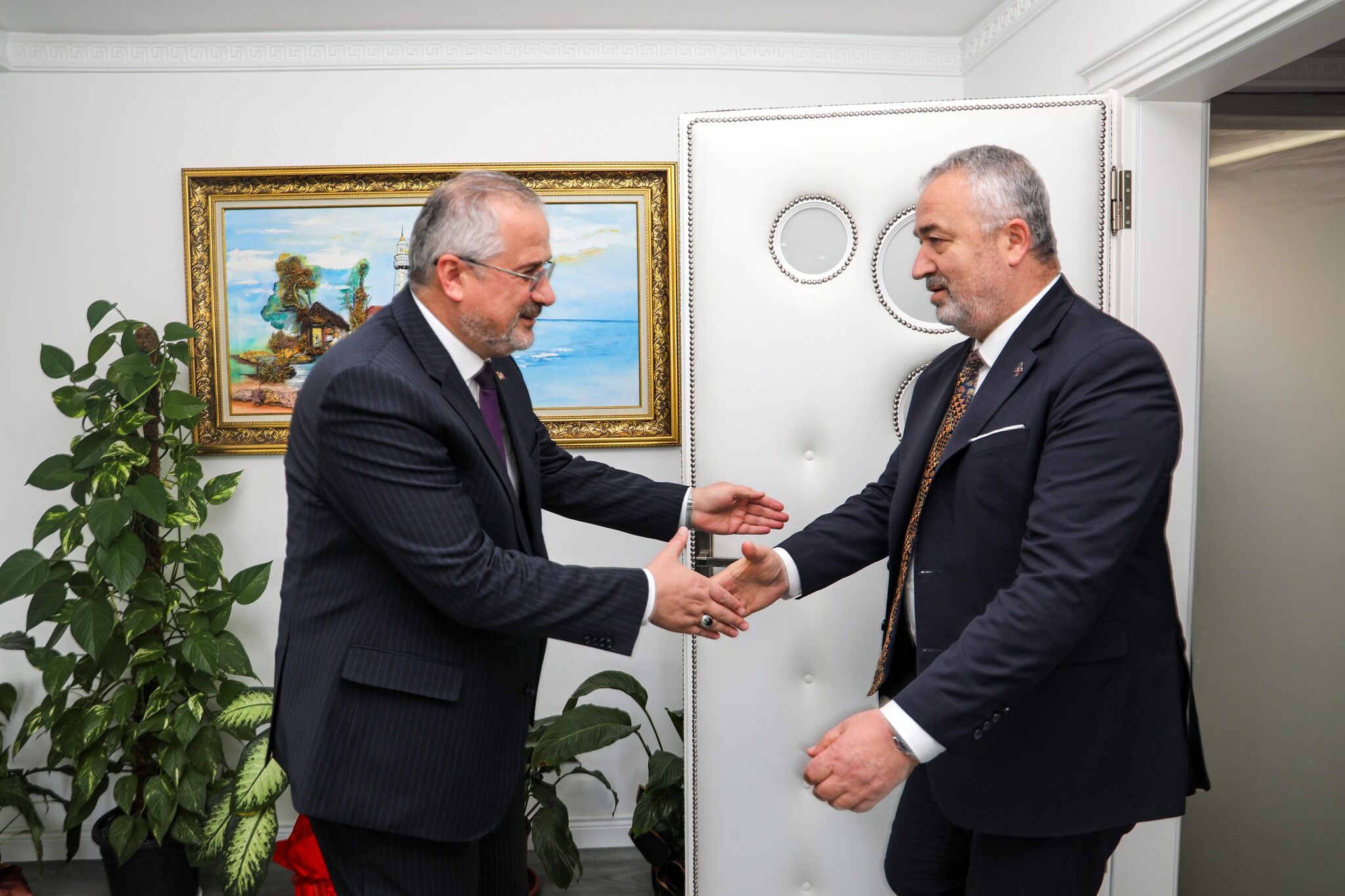 Sokak Hayvanlari İçi̇n Beledi̇yeler Arasi İş Bi̇rli̇ği̇ Protokolü İmzalandi (3)