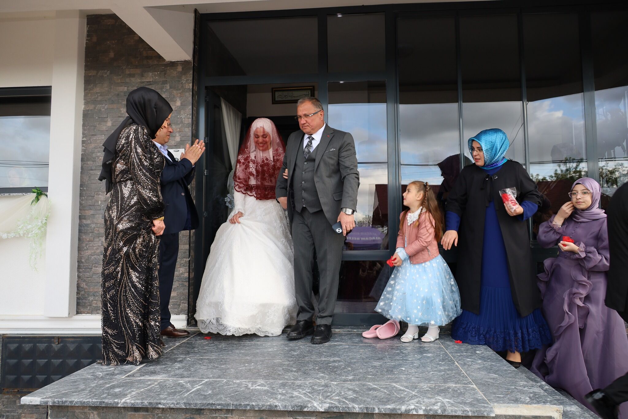 Aleyna & Selamet Nacak’a Bafra’da Di̇llere Destan Düğün Töreni̇ (2)-1