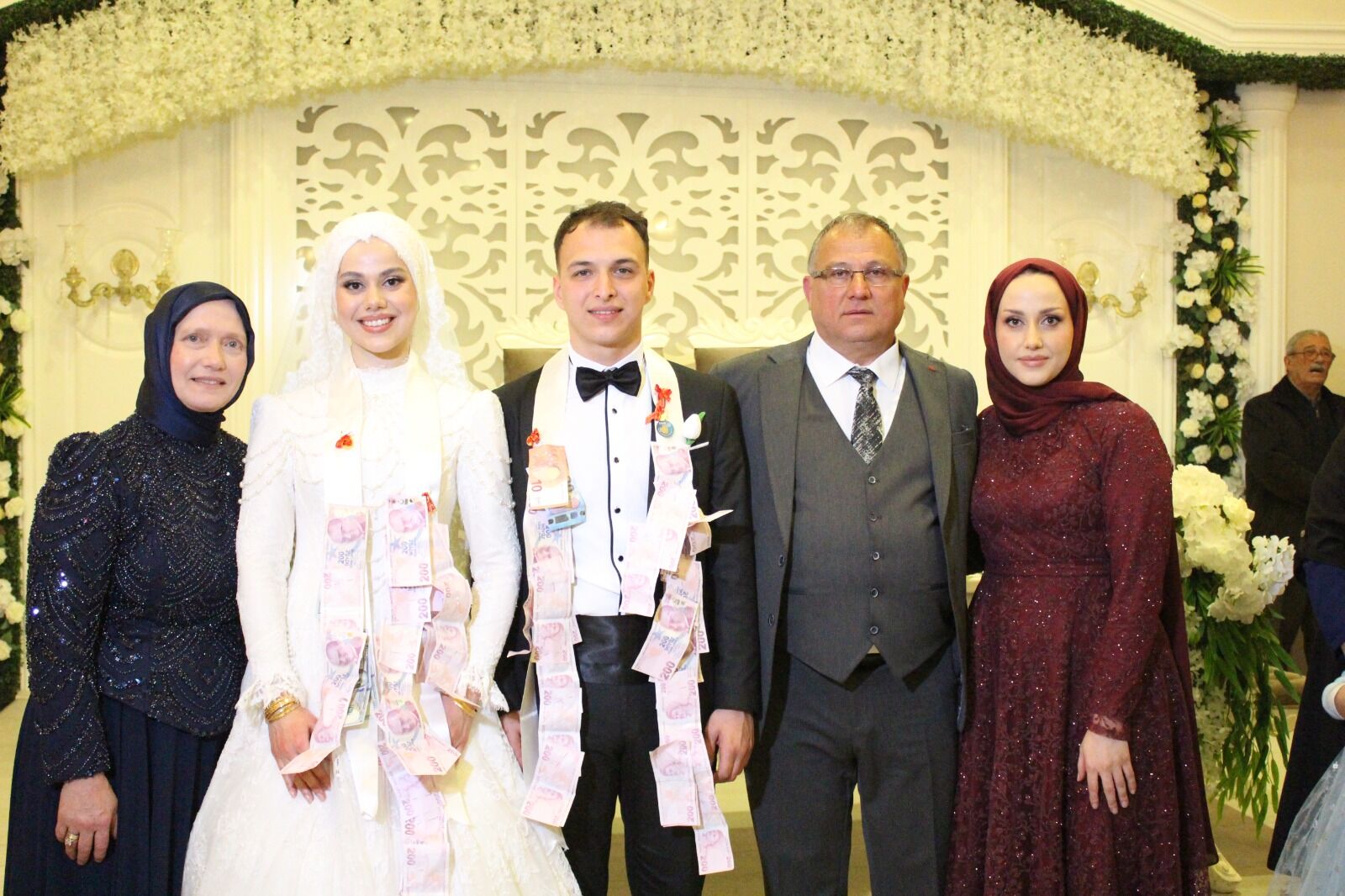 Aleyna & Selamet Nacak’a Bafra’da Di̇llere Destan Düğün Töreni̇ (6)-1