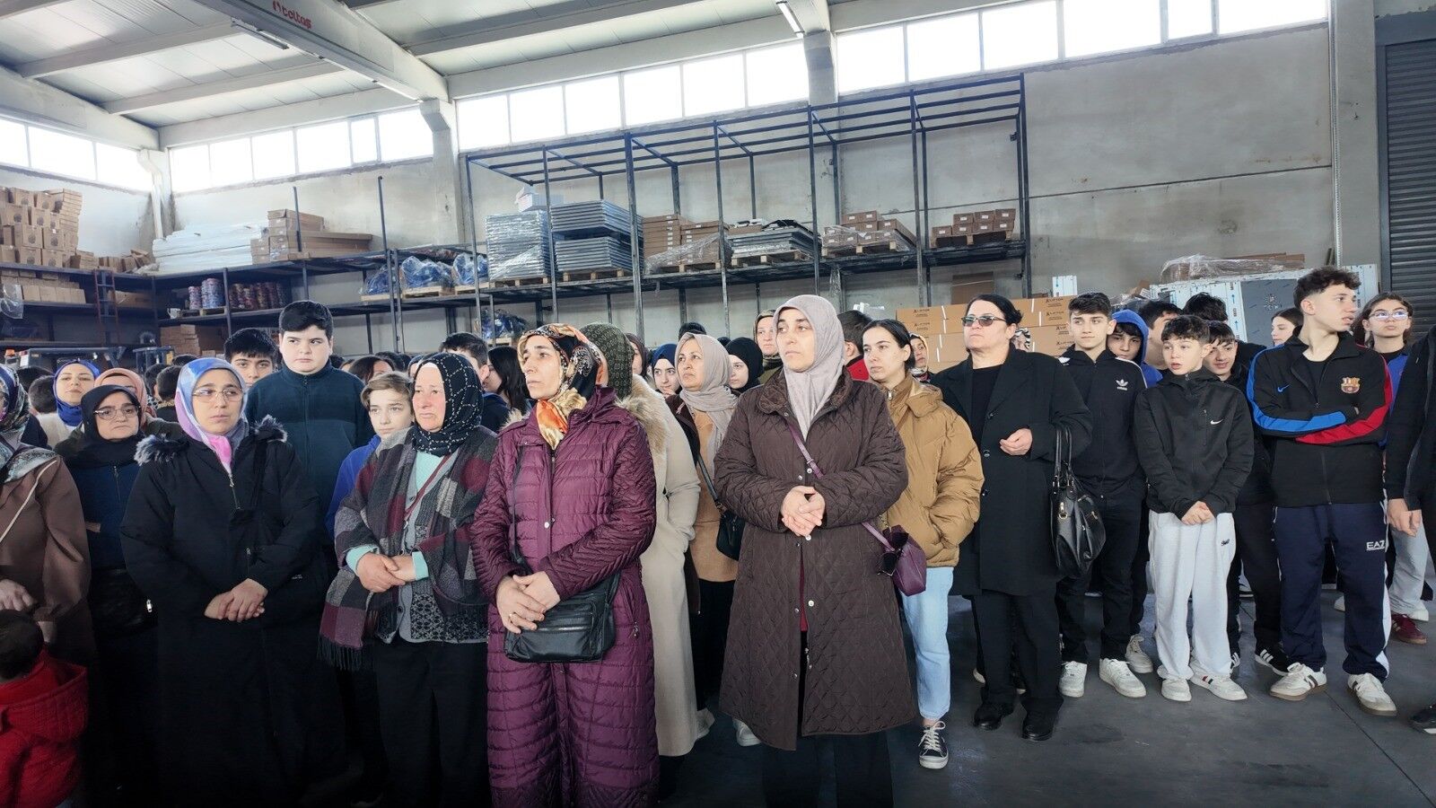Bafra’da Öğrenci Ve Veliler Üretim Alanlarını Yerinde Gördü (1)