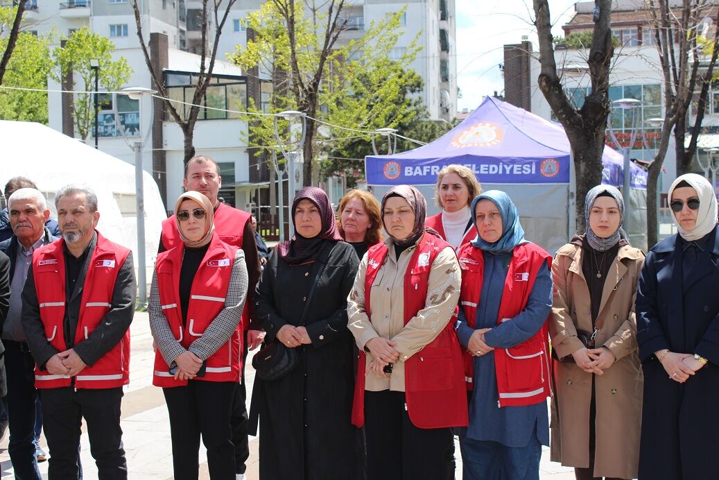 Bafra’dan Gazze’ye Destek “Hayır Çarşısı” Kermesi Açıldı (3)