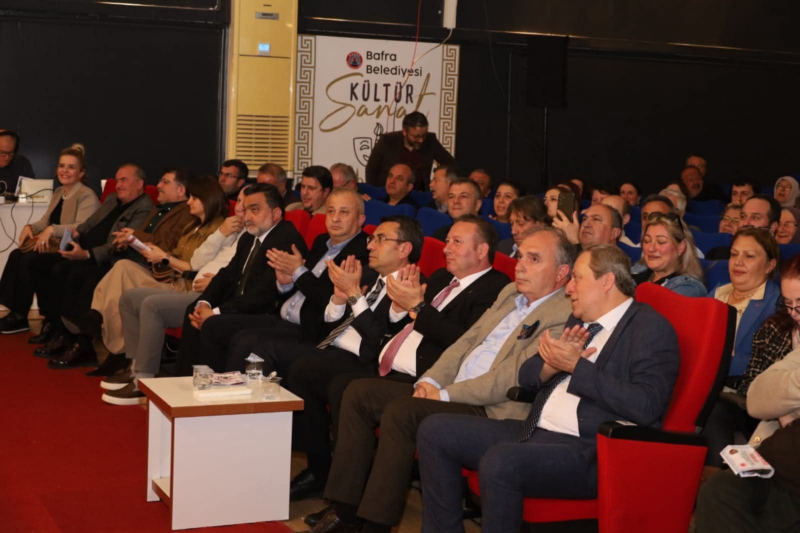 Başkan Kocabaş, “19 Mayıs Gençlik Konseri” Gecesine Katıldı (5)