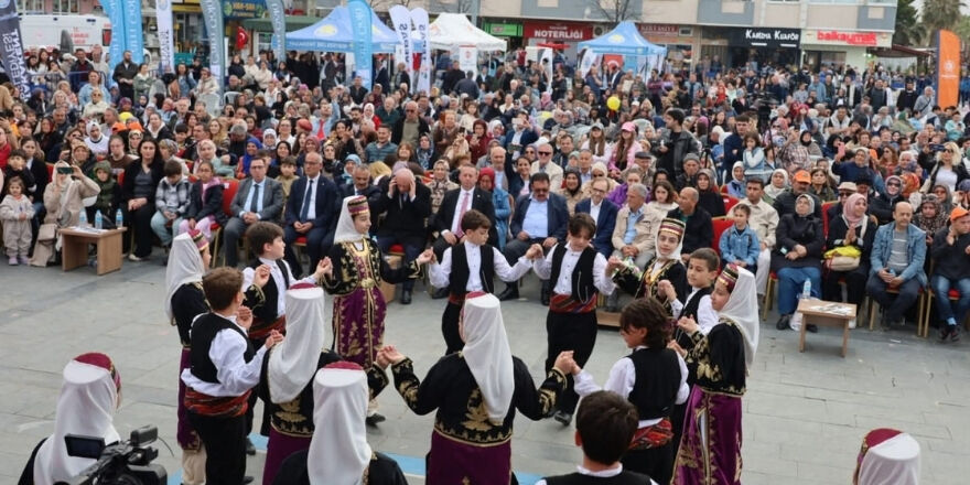 Başkan Kocabaş Yakakent’te Birlik Ve Bereket Türk Somonuyla Buluştu (3)