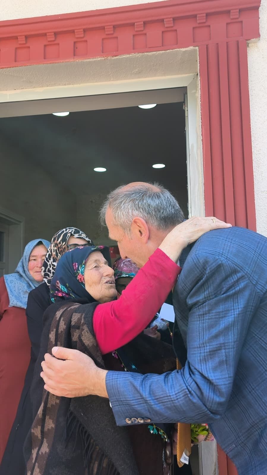 Köyde Anneler Günü Coşkusu Muhtarlık Ve Dernekten Anlamlı Organizasyon (13)