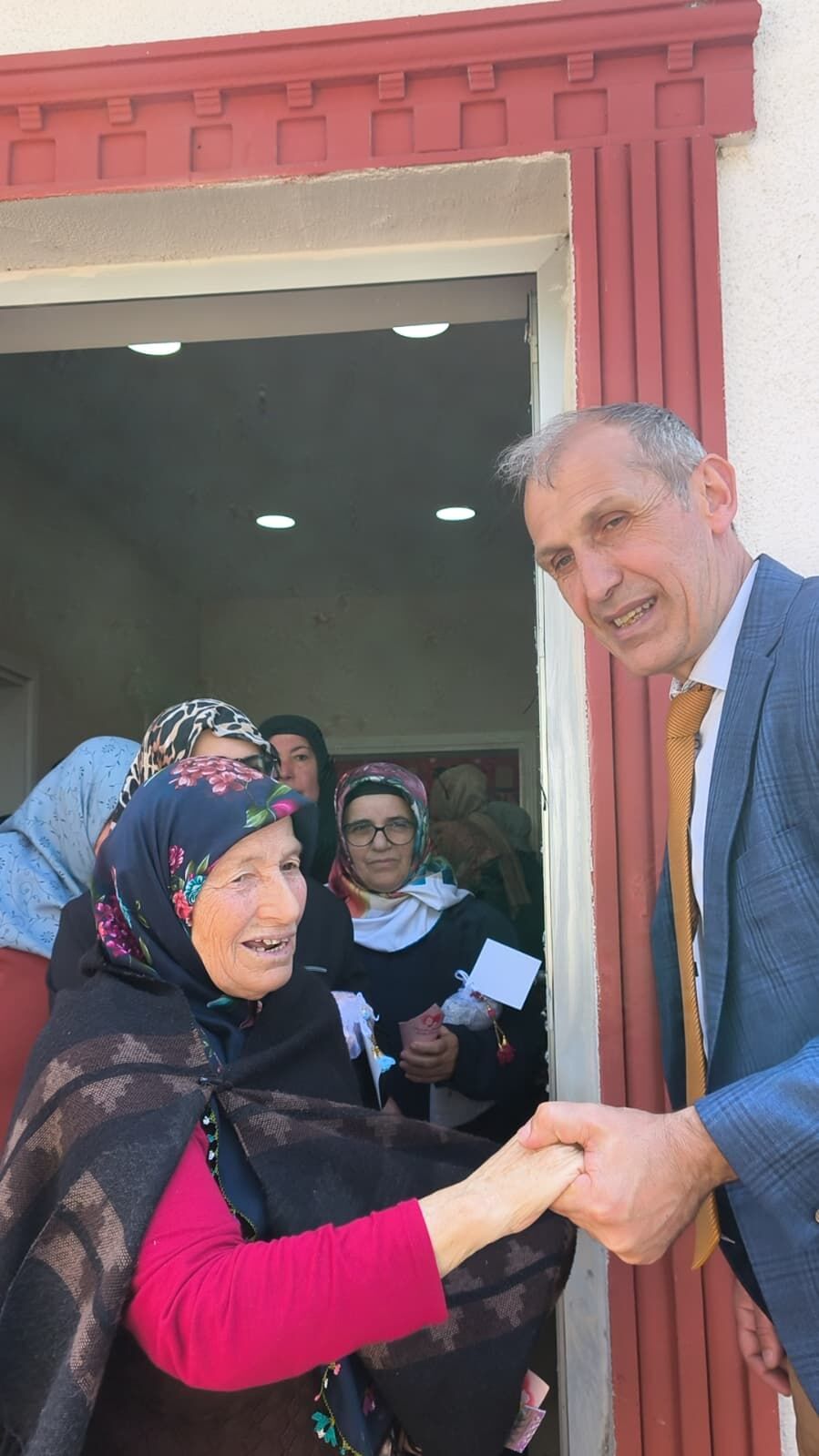 Köyde Anneler Günü Coşkusu Muhtarlık Ve Dernekten Anlamlı Organizasyon (15)