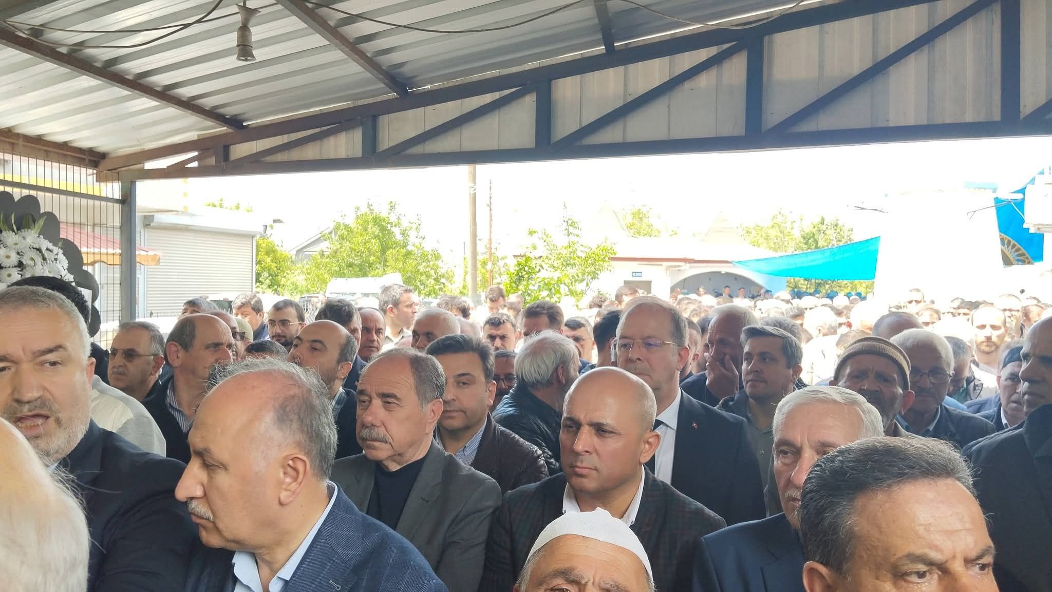 Özkök Ailesinin Acı Günü Bayram Özkök Son Yolculuğuna Uğurlandı (7)
