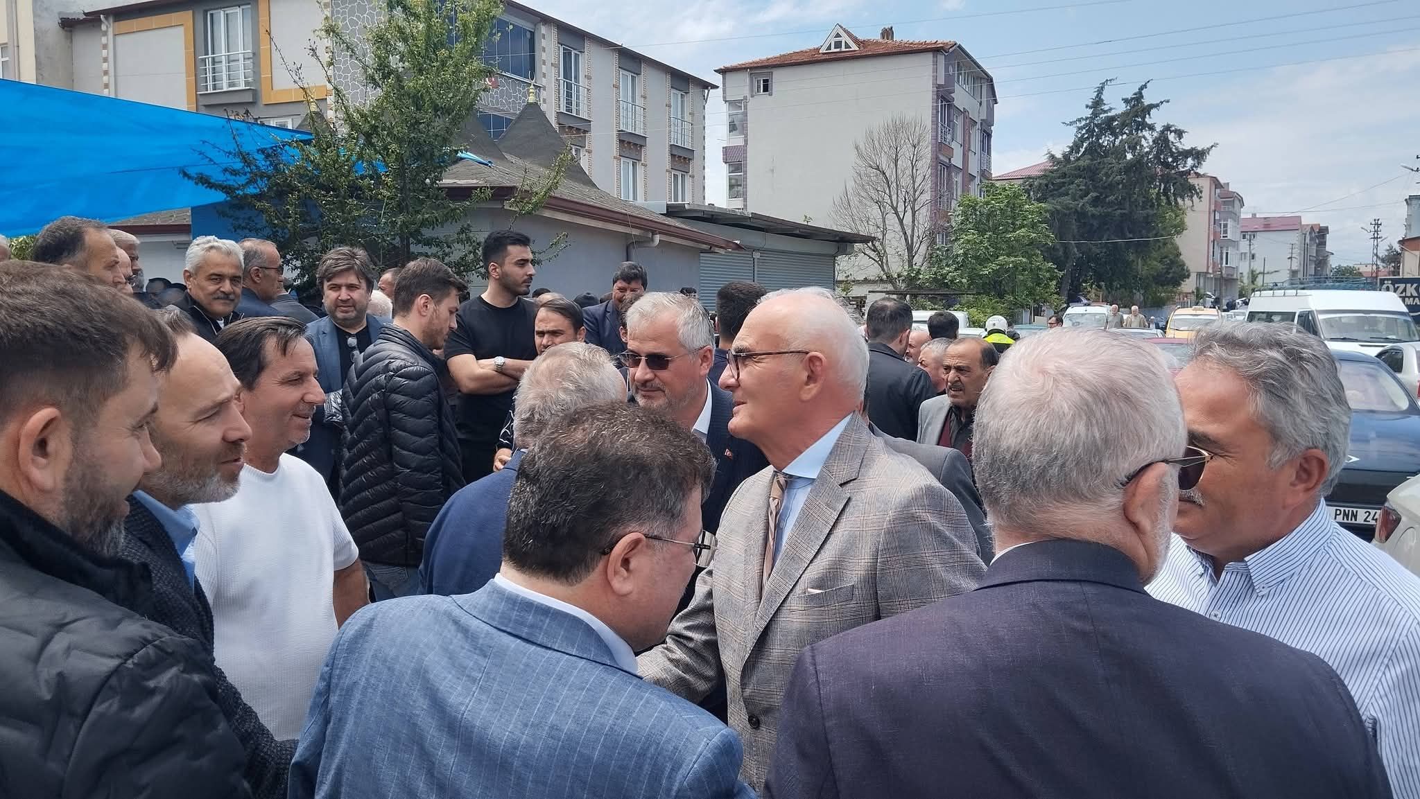 Özkök Ailesinin Acı Günü Bayram Özkök Son Yolculuğuna Uğurlandı (8)