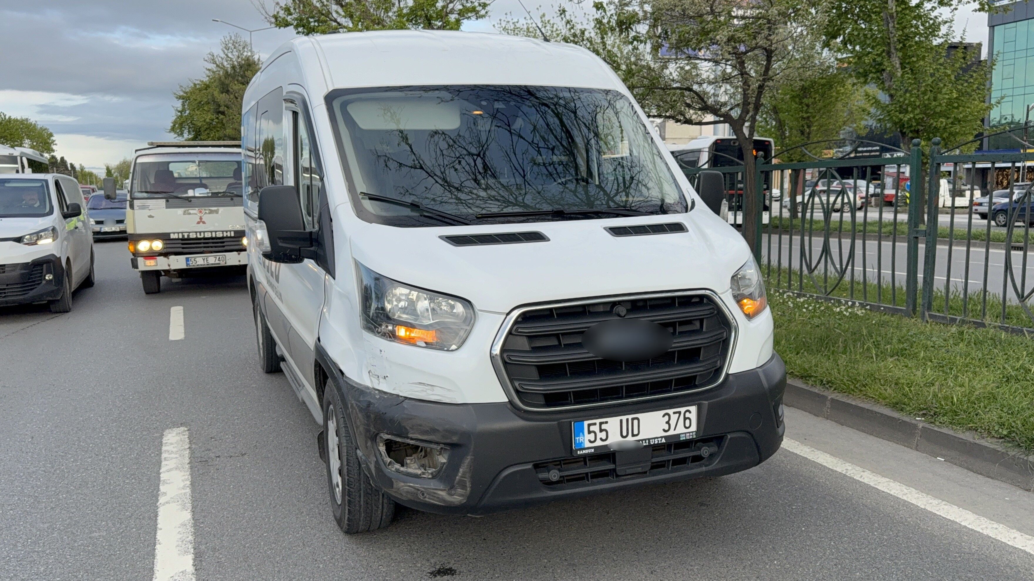 Samsun’da 4 Araçlı Zincirleme Kaza 2 Yaralı (1)