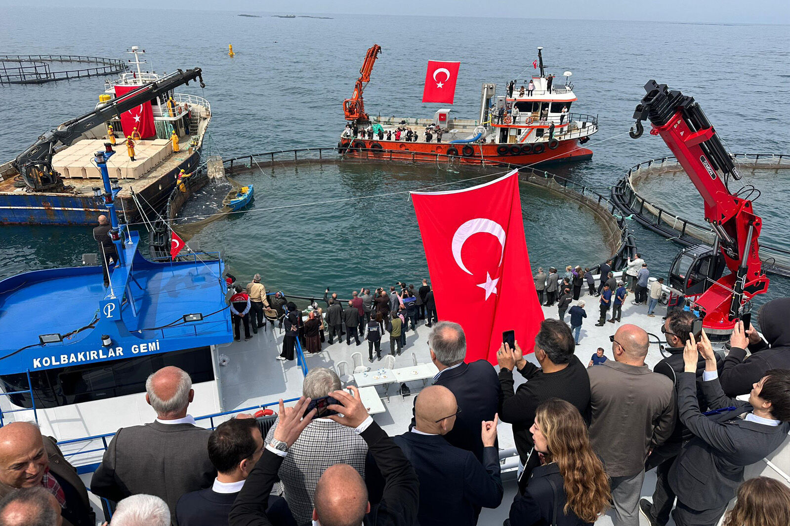 “Serdal Sefa Kocabaş Türk Somonu Ekonomik Kalkınmanın Yeni Lokomotifi” (25)