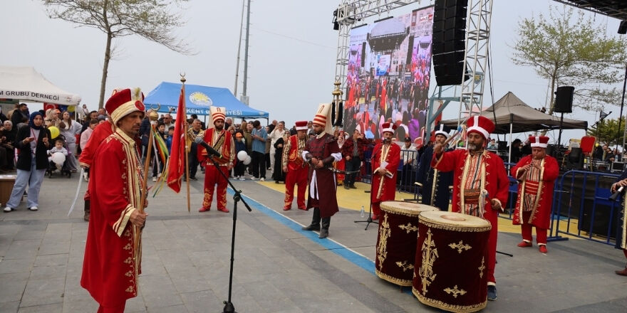 Türkiye’nin İlk Türk Somonu Festivali Yakakent’te Gerçekleşti (12)