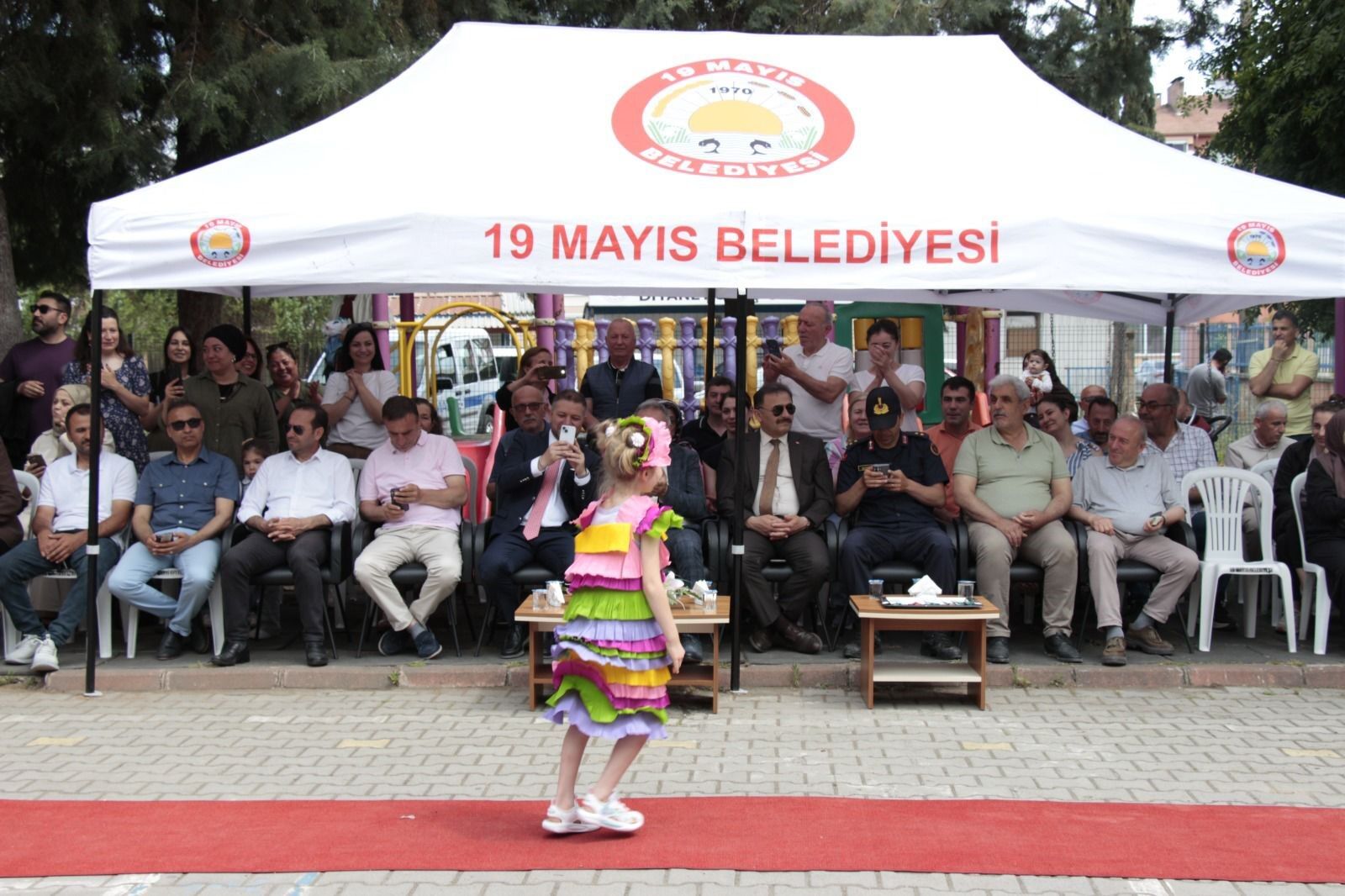 19 Mayıs'da Miniklerden Sıfır Atık Defilesi Ve Resim Sergisi (2)