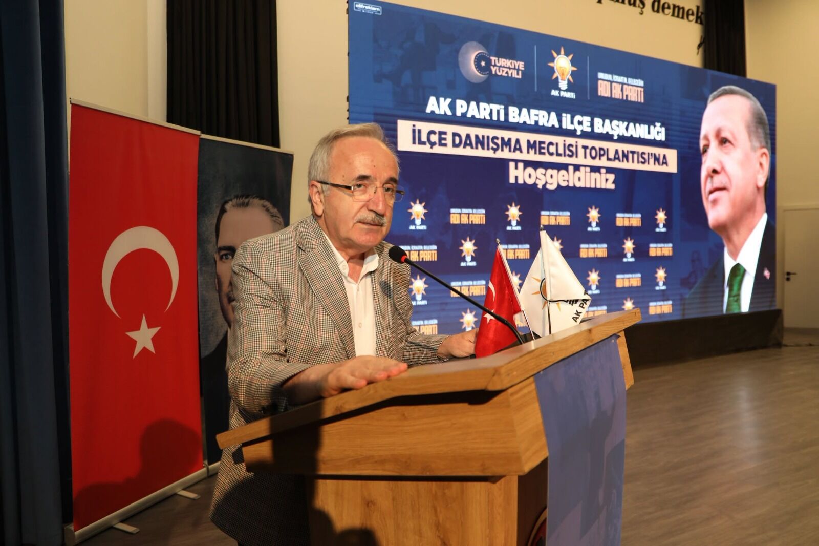 Ak Parti Bafra’da Geniş Katılımlı Danışma Meclisi Toplantısı (4)