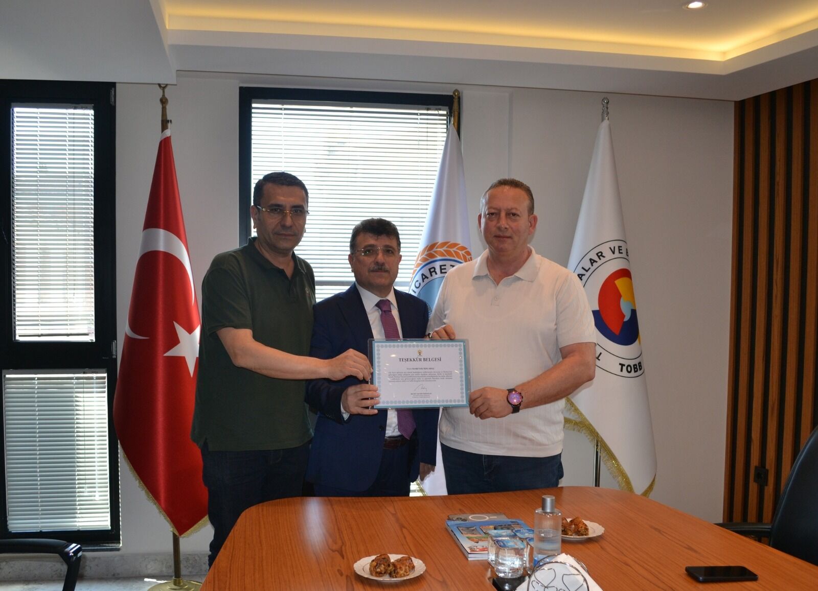 Ak Parti Heyetinden Bafra Tso’ya Ziyaret (2)-1