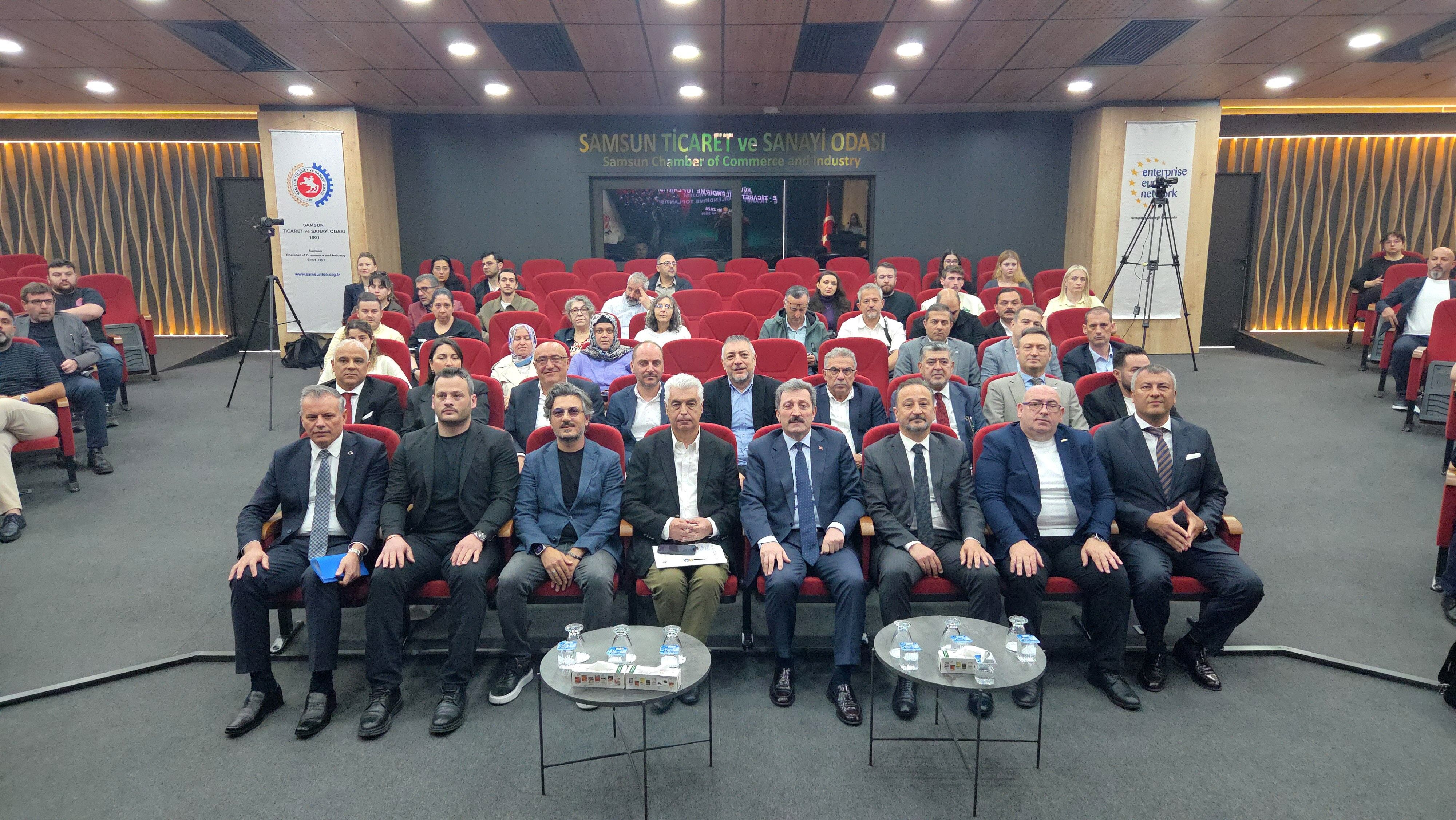 Anadolu Kobi̇'leri E Ticaretle Büyüyor