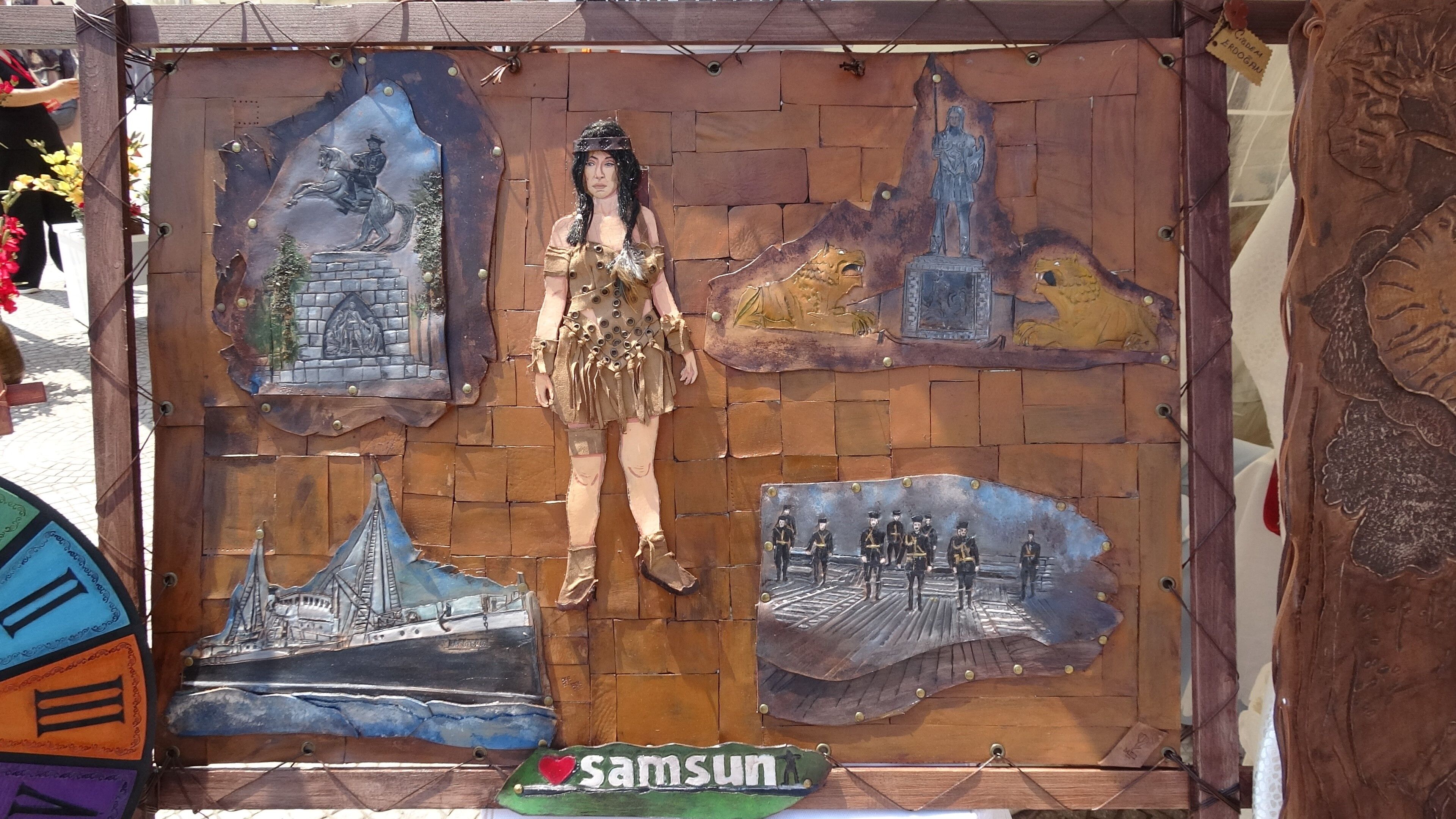 Atık Deriler Sanat Eserine Dönüştü2