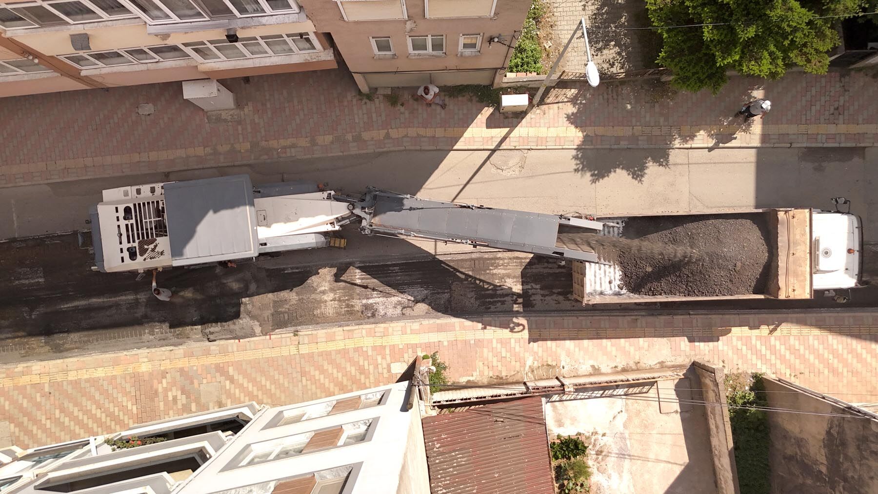 Bafra Beledi̇yesi̇’nden Asfalt Hamlesi̇ (1)