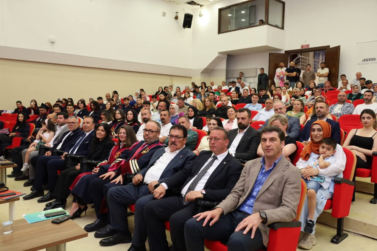 Başkan Kocabaş’a Omü’den Teşekkür Belgesi (5)